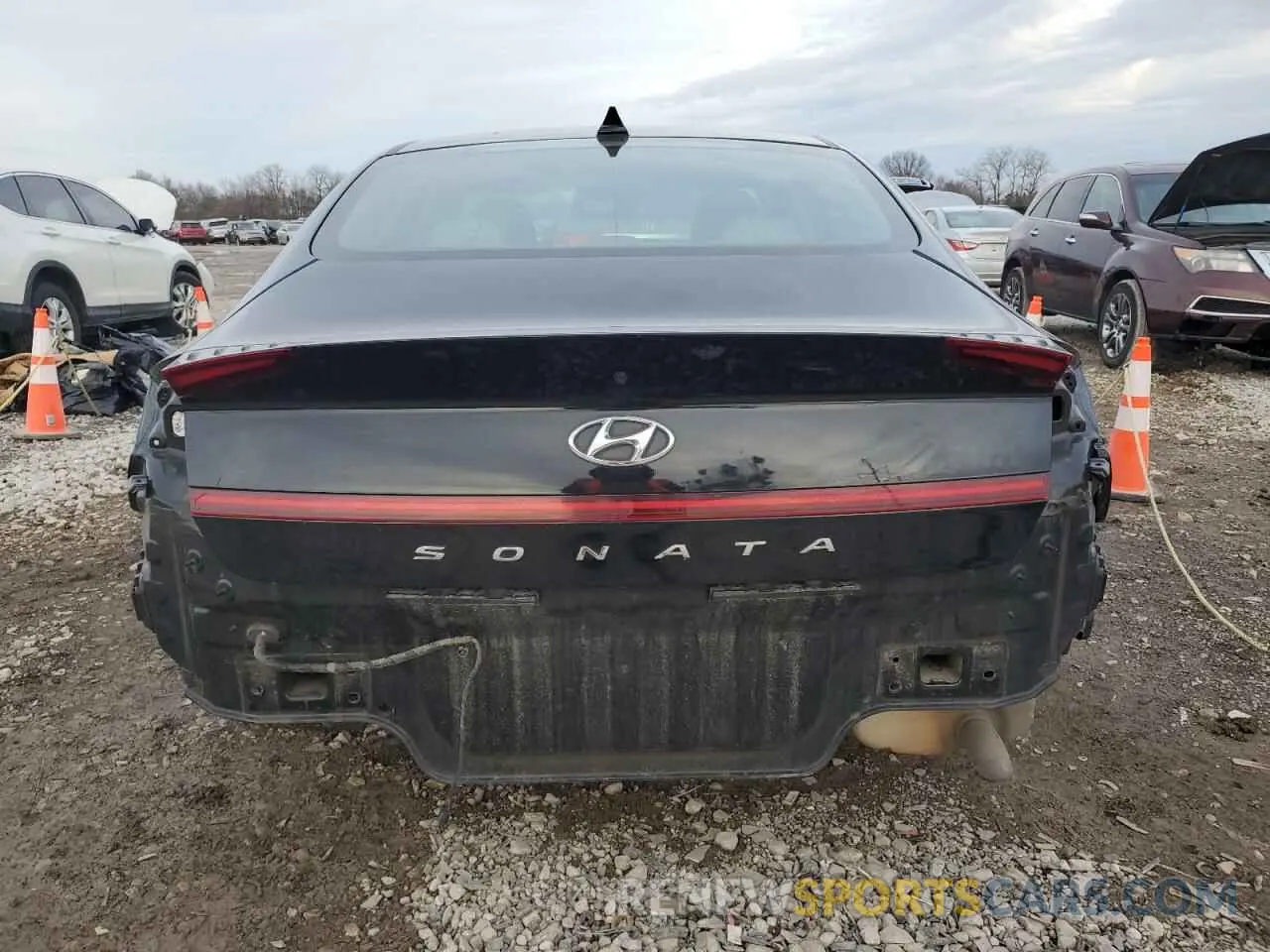 6 Photograph of a damaged car 5NPEG4JA1MH071586 HYUNDAI SONATA 2021