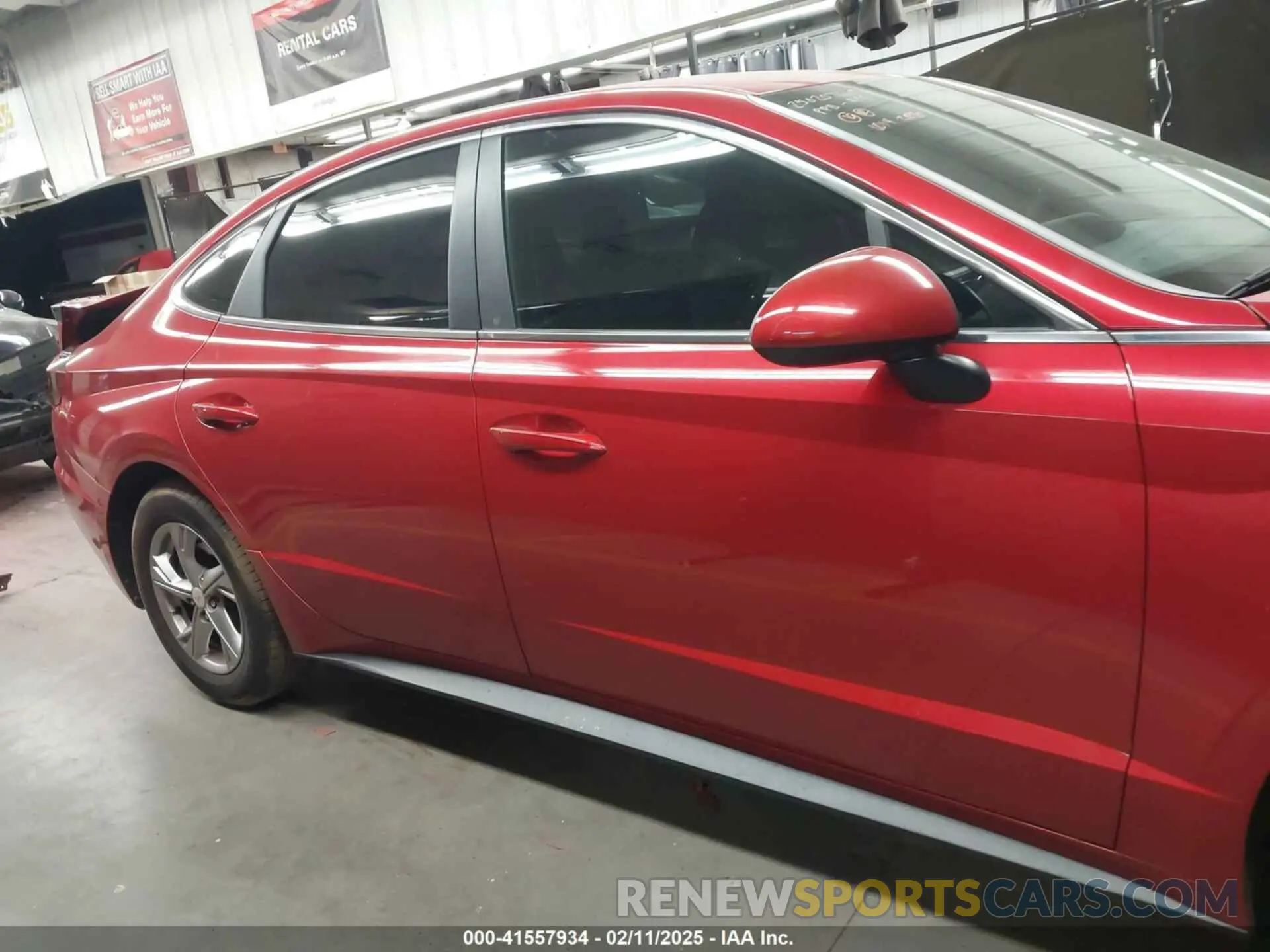 14 Photograph of a damaged car 5NPEG4JA1MH080644 HYUNDAI SONATA 2021