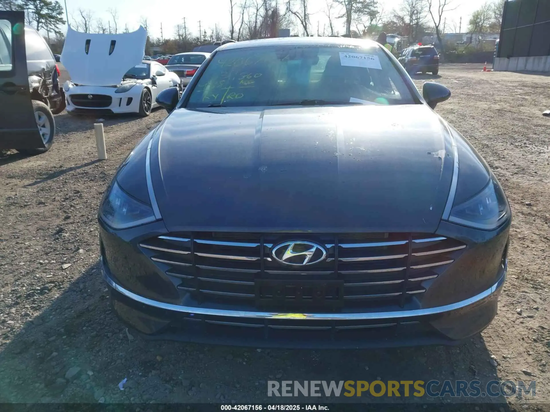 12 Photograph of a damaged car 5NPEG4JA1MH081972 HYUNDAI SONATA 2021