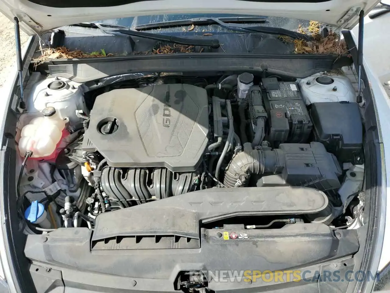 11 Photograph of a damaged car 5NPEG4JA1MH104599 HYUNDAI SONATA 2021