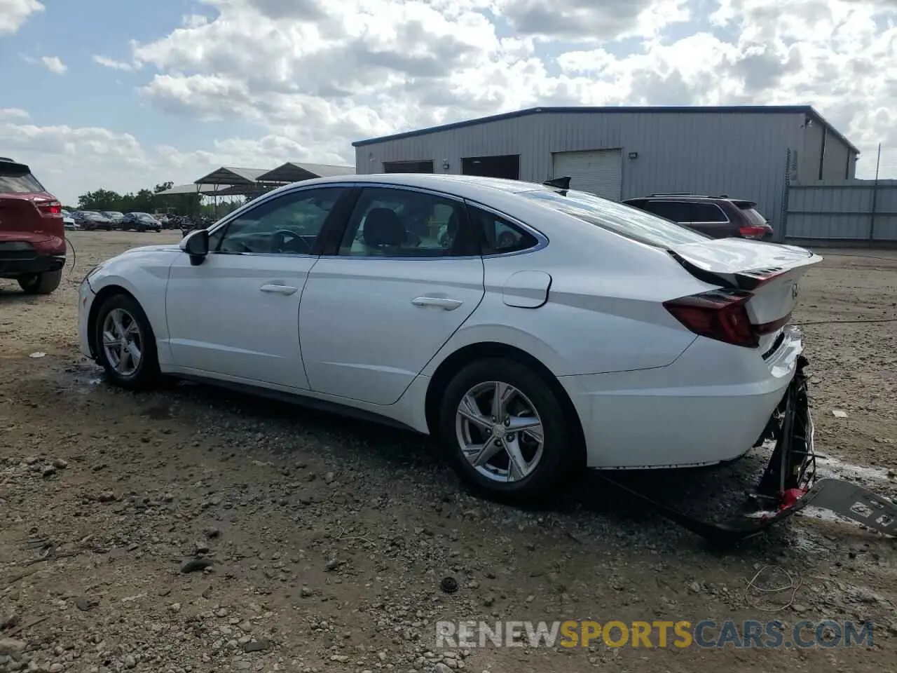 2 Photograph of a damaged car 5NPEG4JA1MH104599 HYUNDAI SONATA 2021
