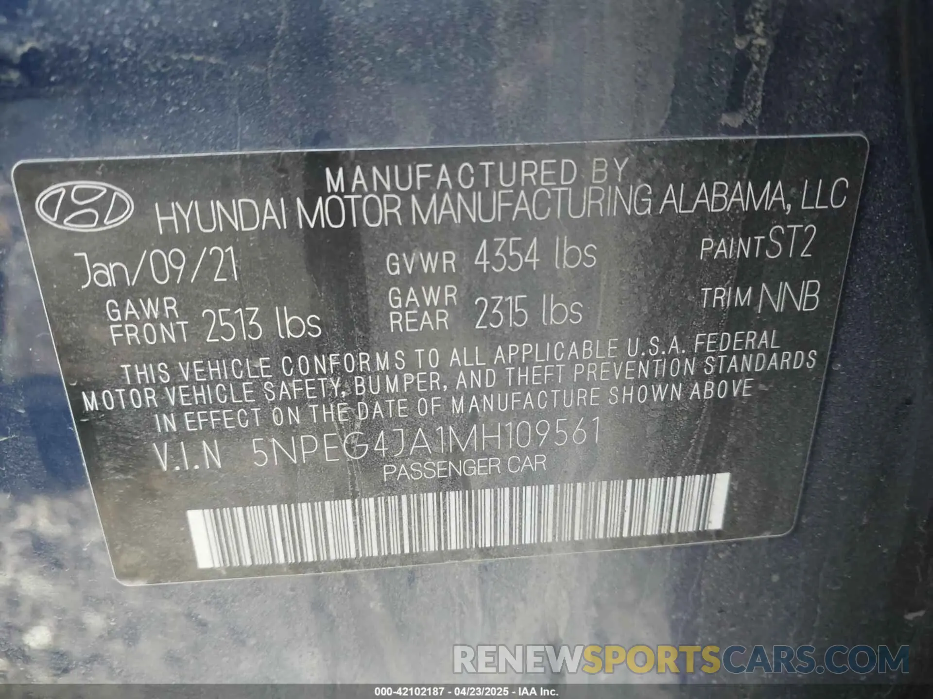 9 Photograph of a damaged car 5NPEG4JA1MH109561 HYUNDAI SONATA 2021