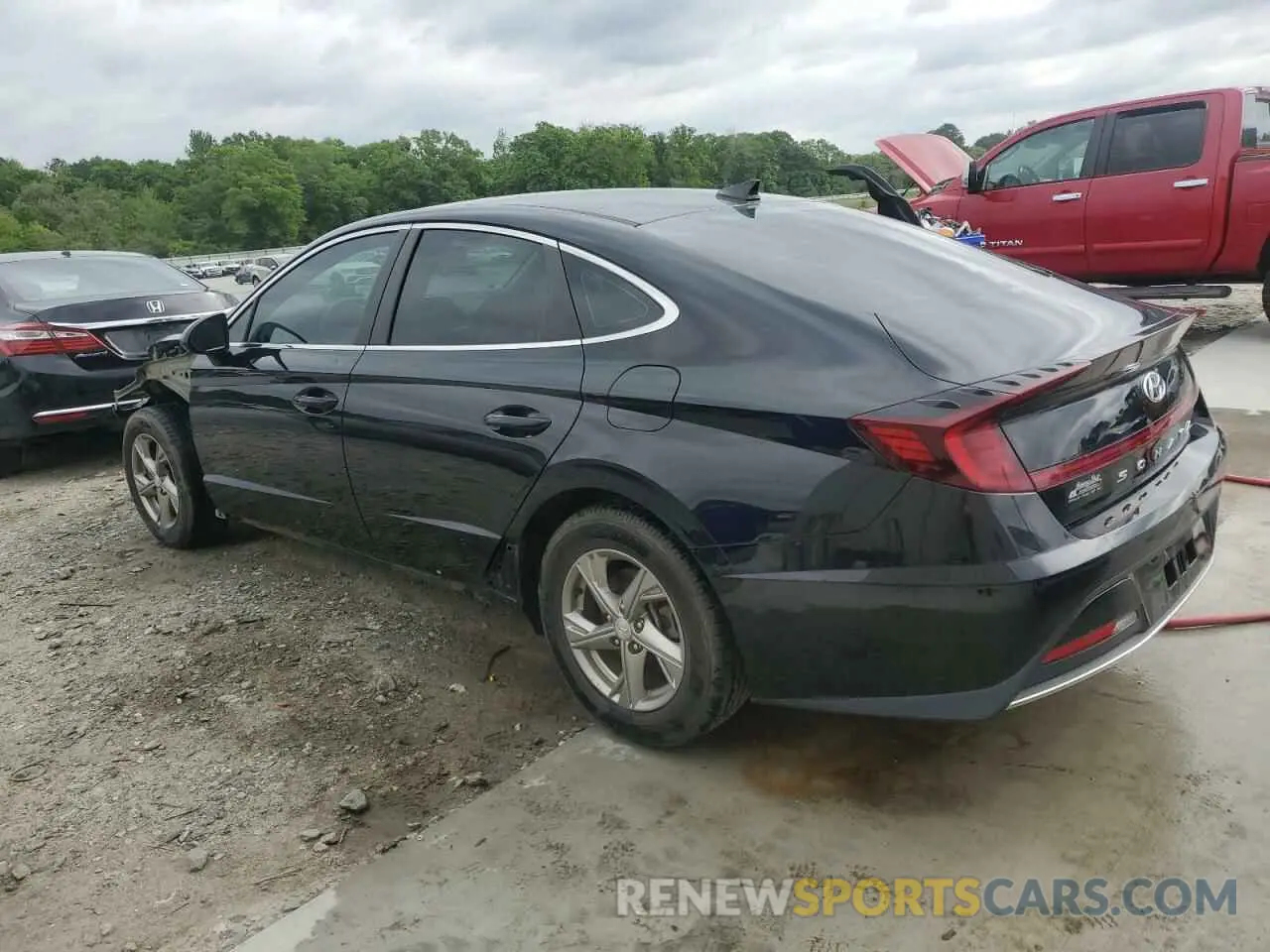 2 Photograph of a damaged car 5NPEG4JA1MH119734 HYUNDAI SONATA 2021