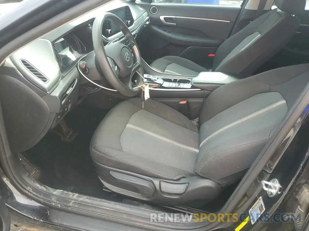 7 Photograph of a damaged car 5NPEG4JA1MH119734 HYUNDAI SONATA 2021