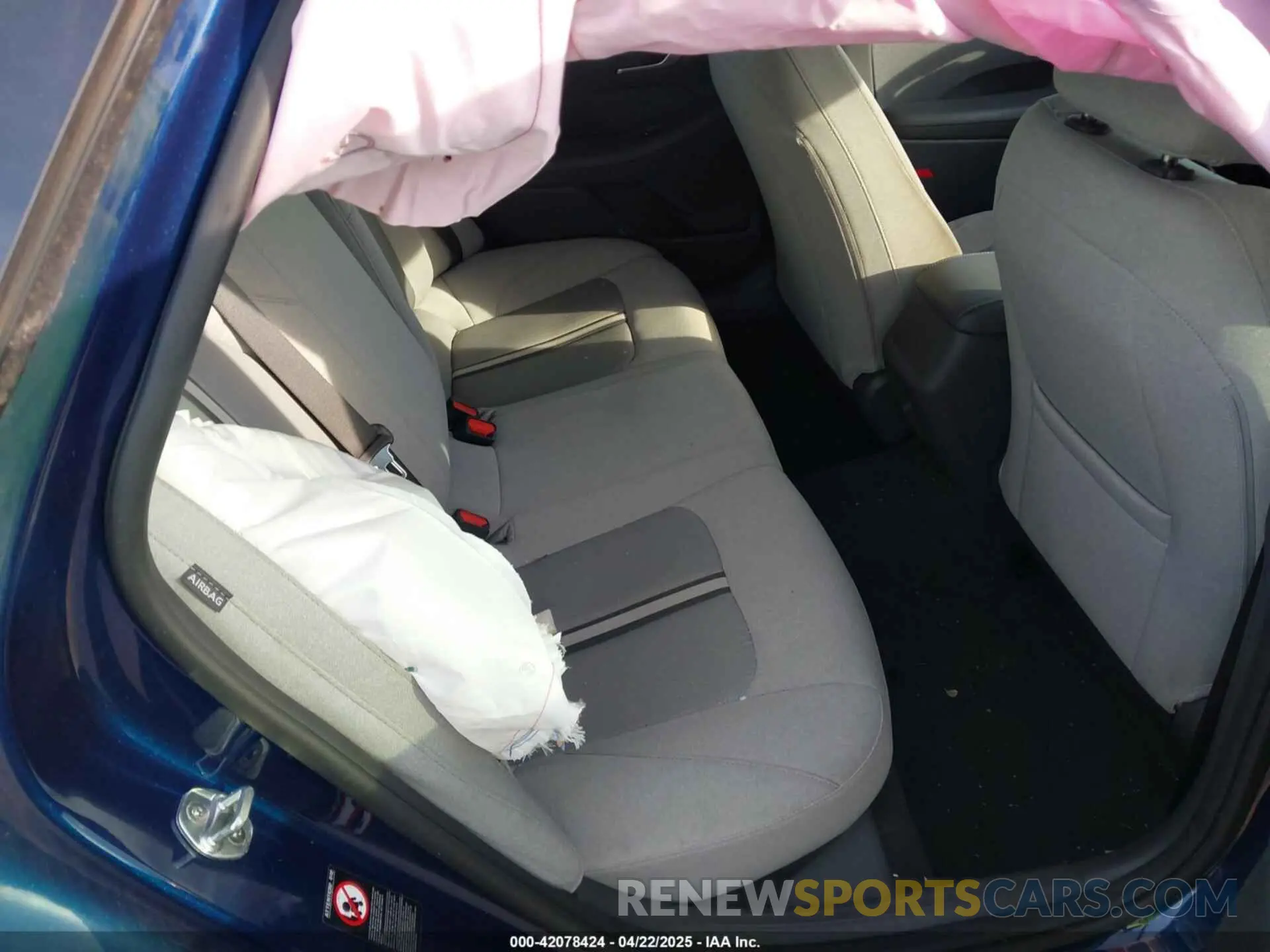 8 Photograph of a damaged car 5NPEG4JA1MH124013 HYUNDAI SONATA 2021