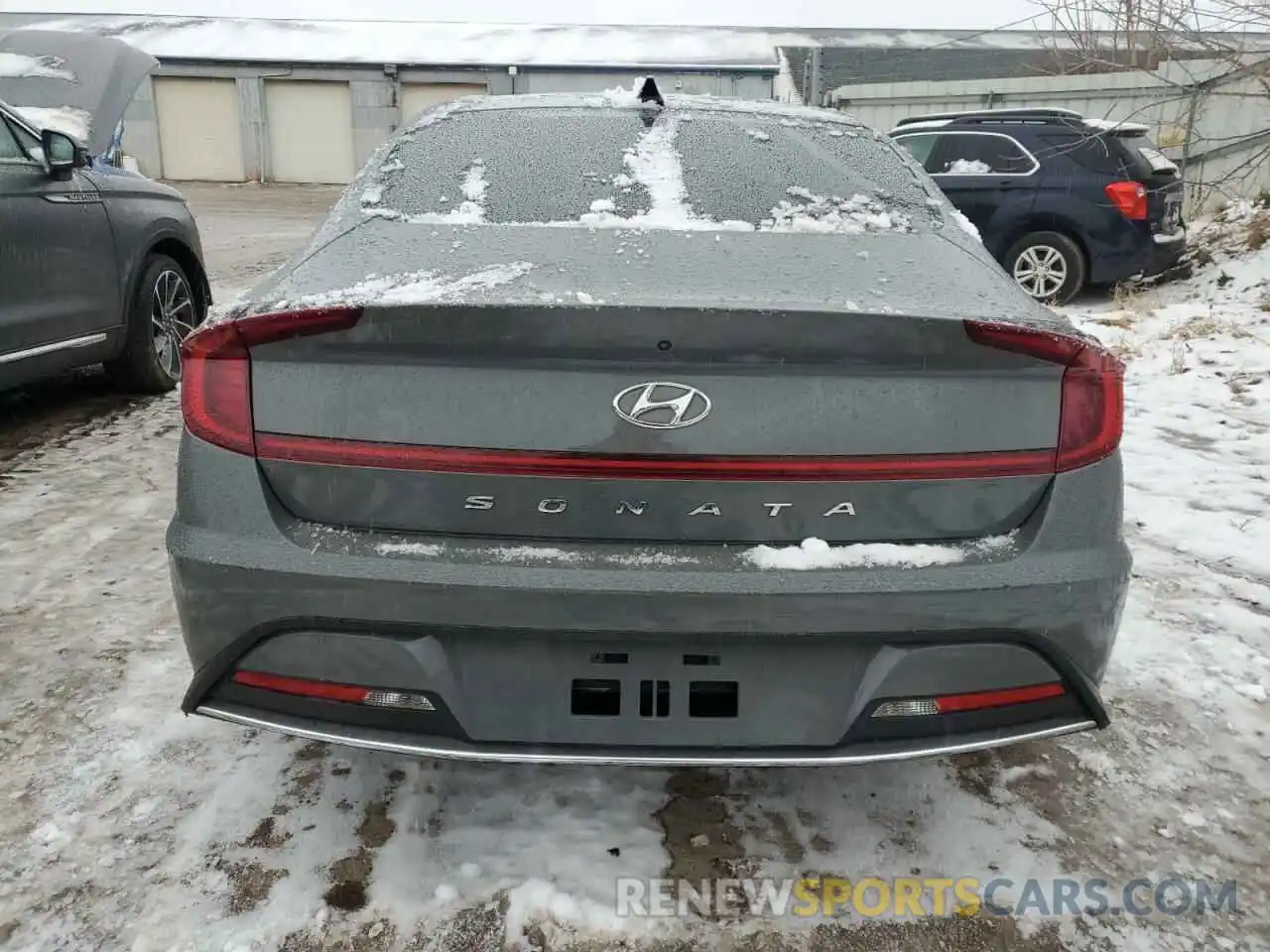 6 Photograph of a damaged car 5NPEG4JA2MH066302 HYUNDAI SONATA 2021