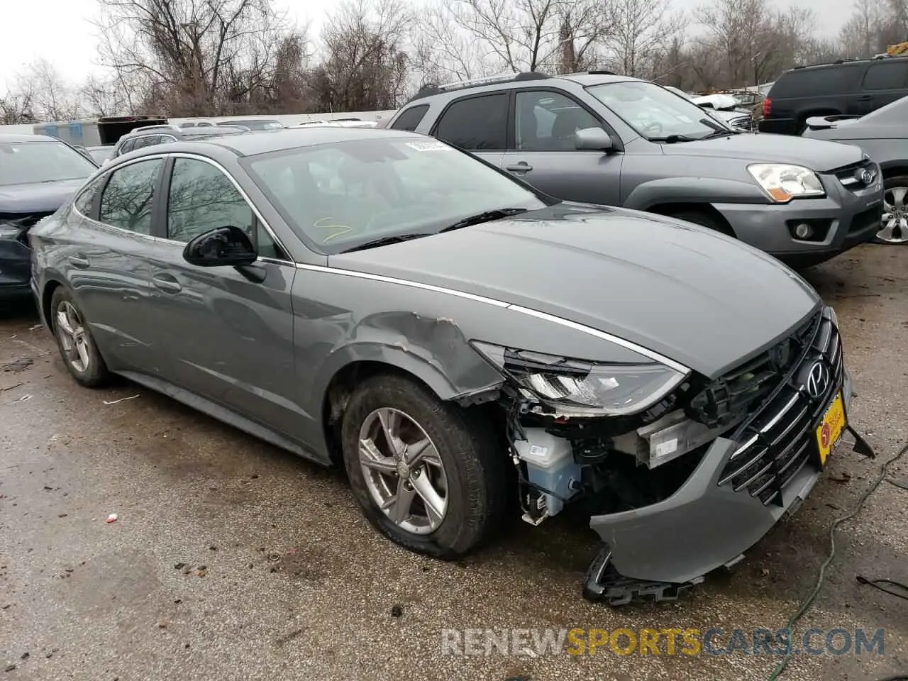 4 Photograph of a damaged car 5NPEG4JA2MH074156 HYUNDAI SONATA 2021