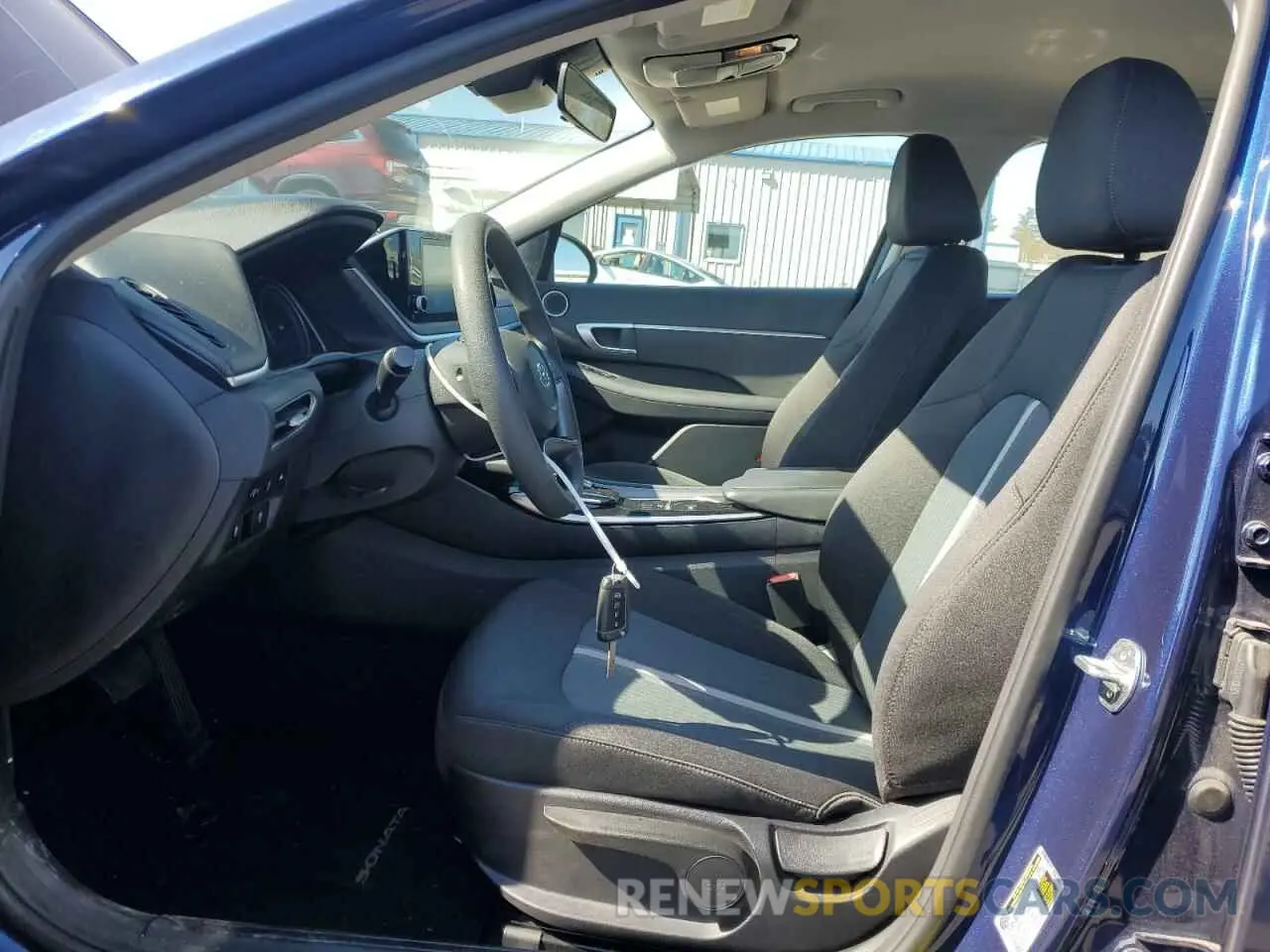 7 Photograph of a damaged car 5NPEG4JA2MH075436 HYUNDAI SONATA 2021