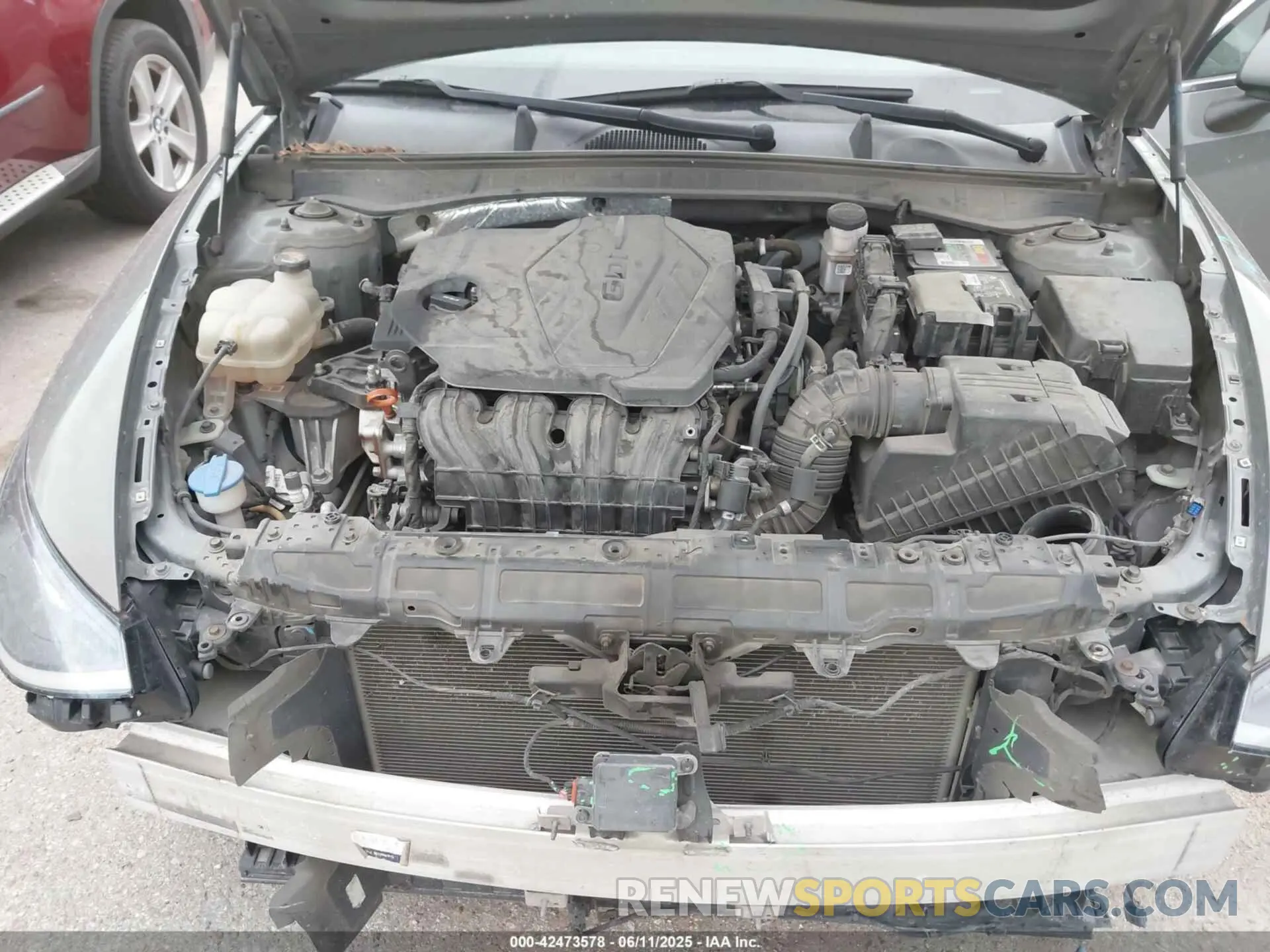 10 Photograph of a damaged car 5NPEG4JA2MH103882 HYUNDAI SONATA 2021