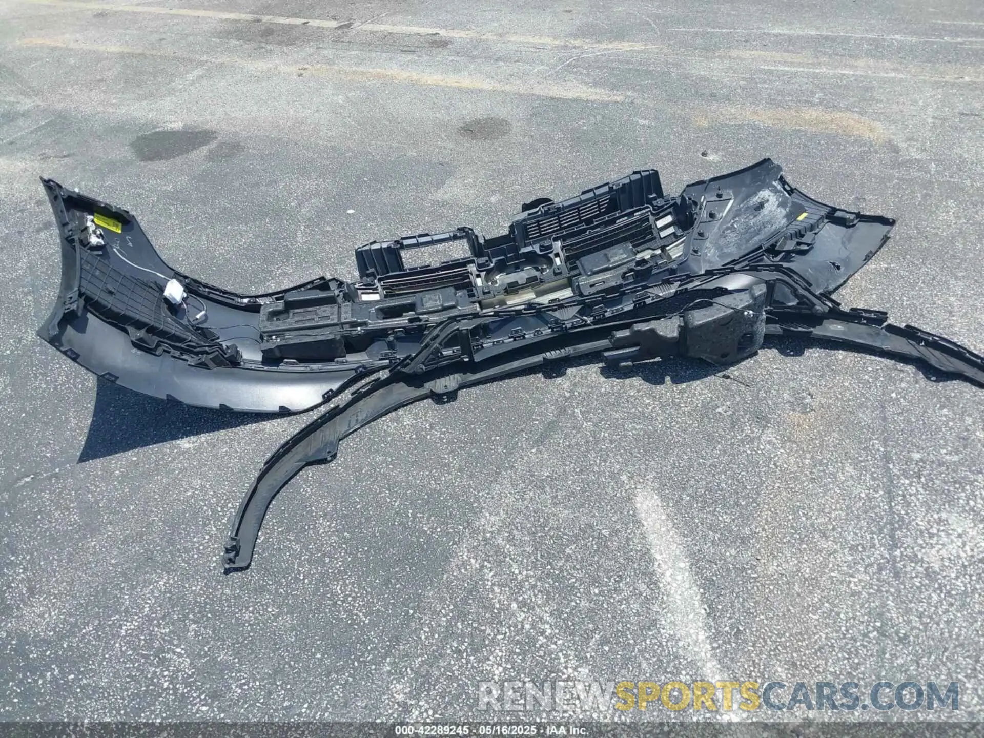 12 Photograph of a damaged car 5NPEG4JA2MH122402 HYUNDAI SONATA 2021
