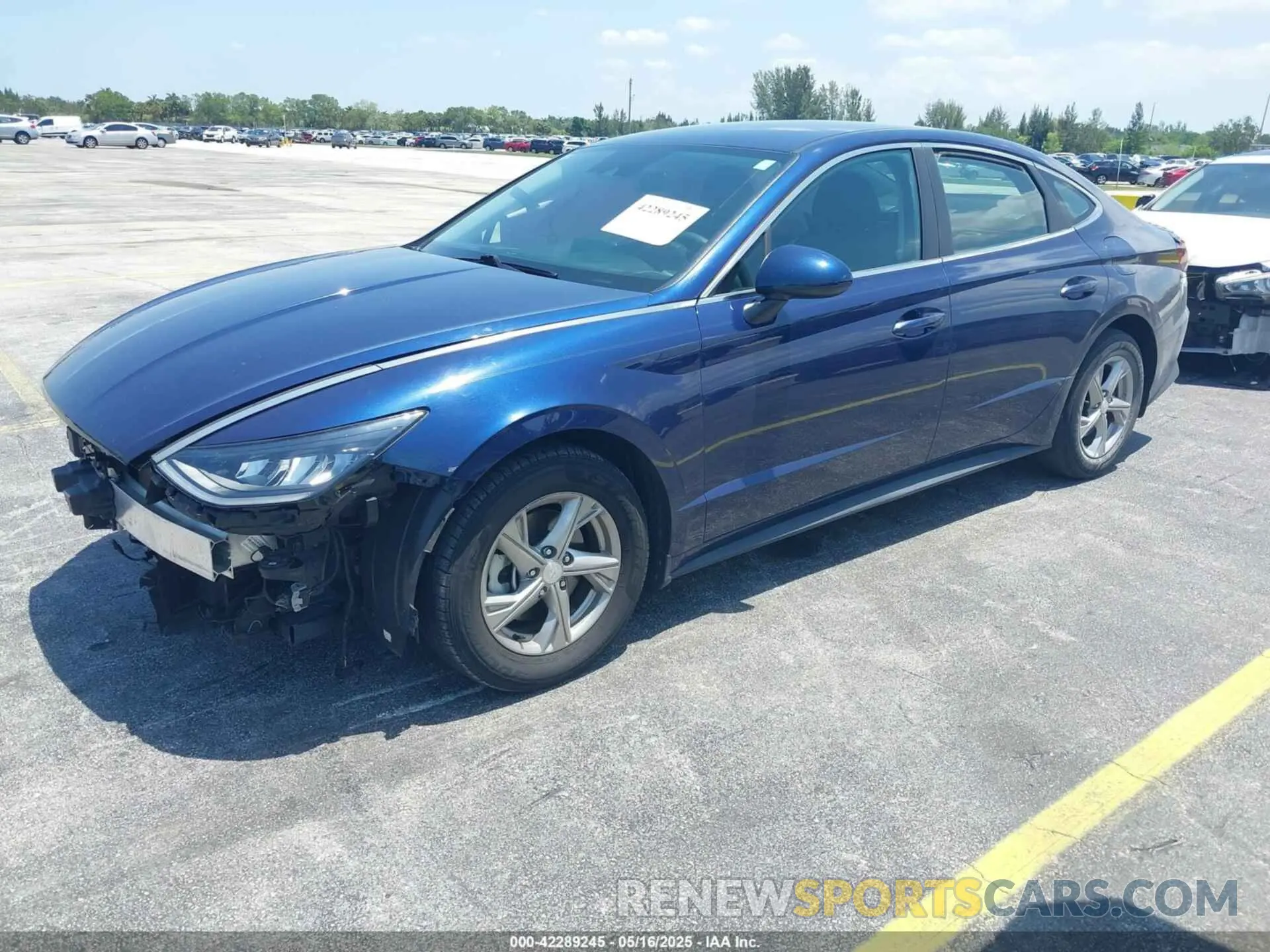2 Photograph of a damaged car 5NPEG4JA2MH122402 HYUNDAI SONATA 2021