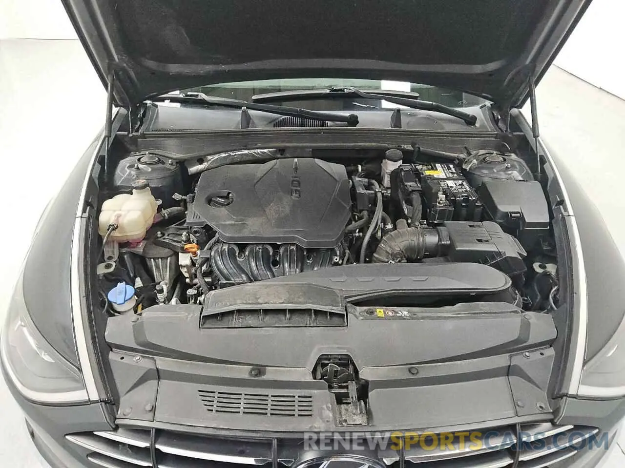 11 Photograph of a damaged car 5NPEG4JA2MH125381 HYUNDAI SONATA 2021