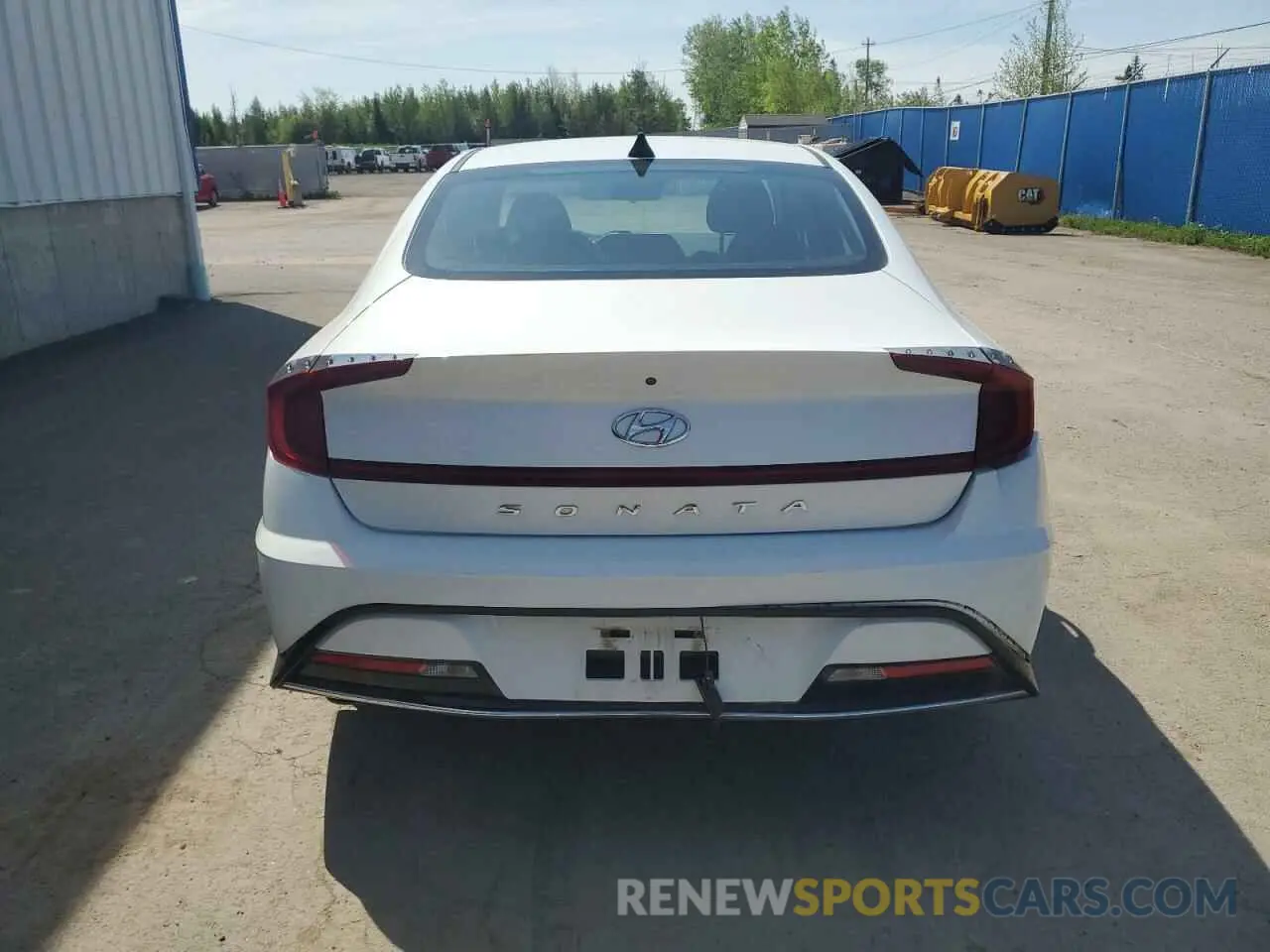 6 Photograph of a damaged car 5NPEG4JA2MH126160 HYUNDAI SONATA 2021