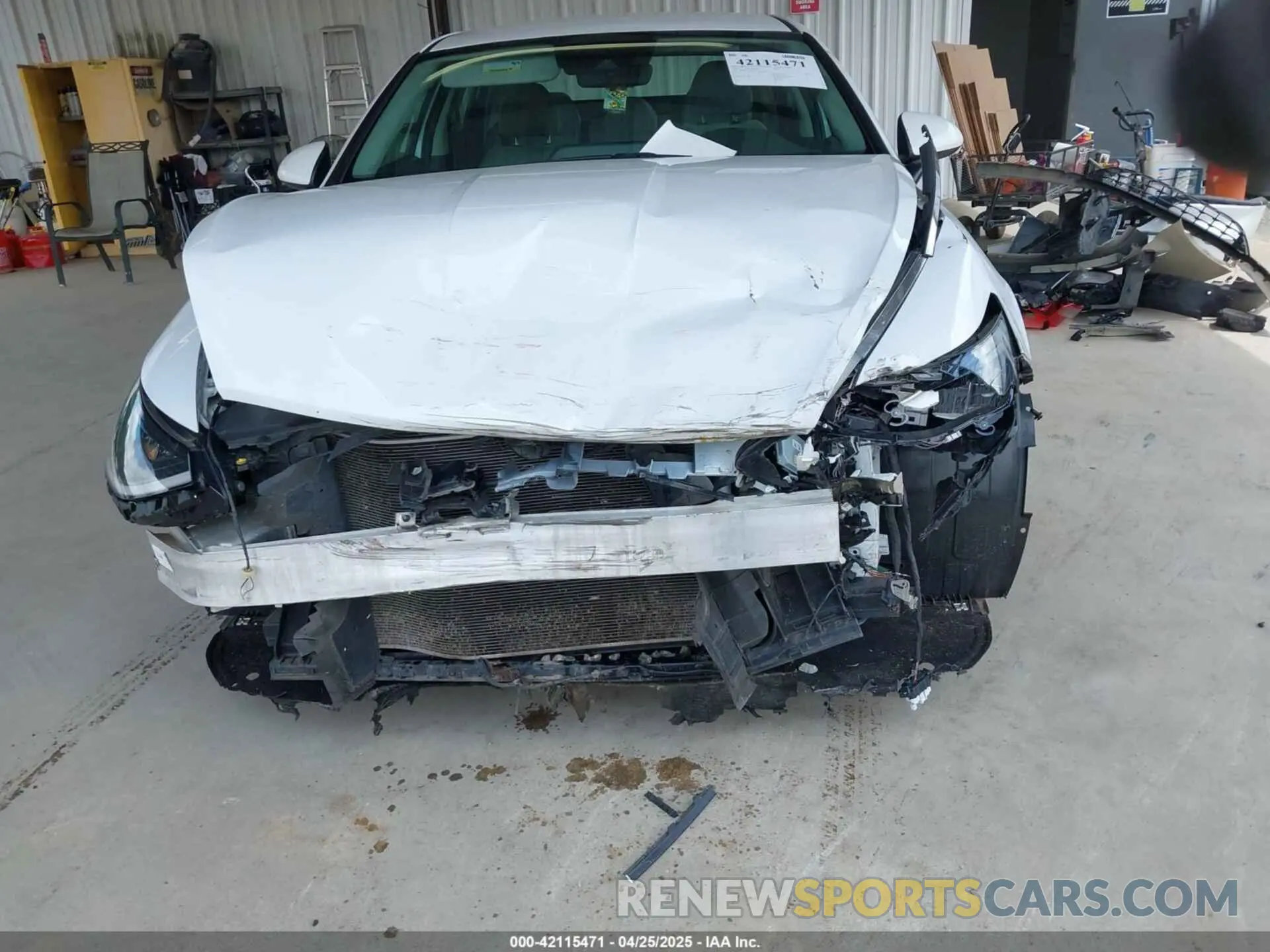 18 Photograph of a damaged car 5NPEG4JA3MH074036 HYUNDAI SONATA 2021