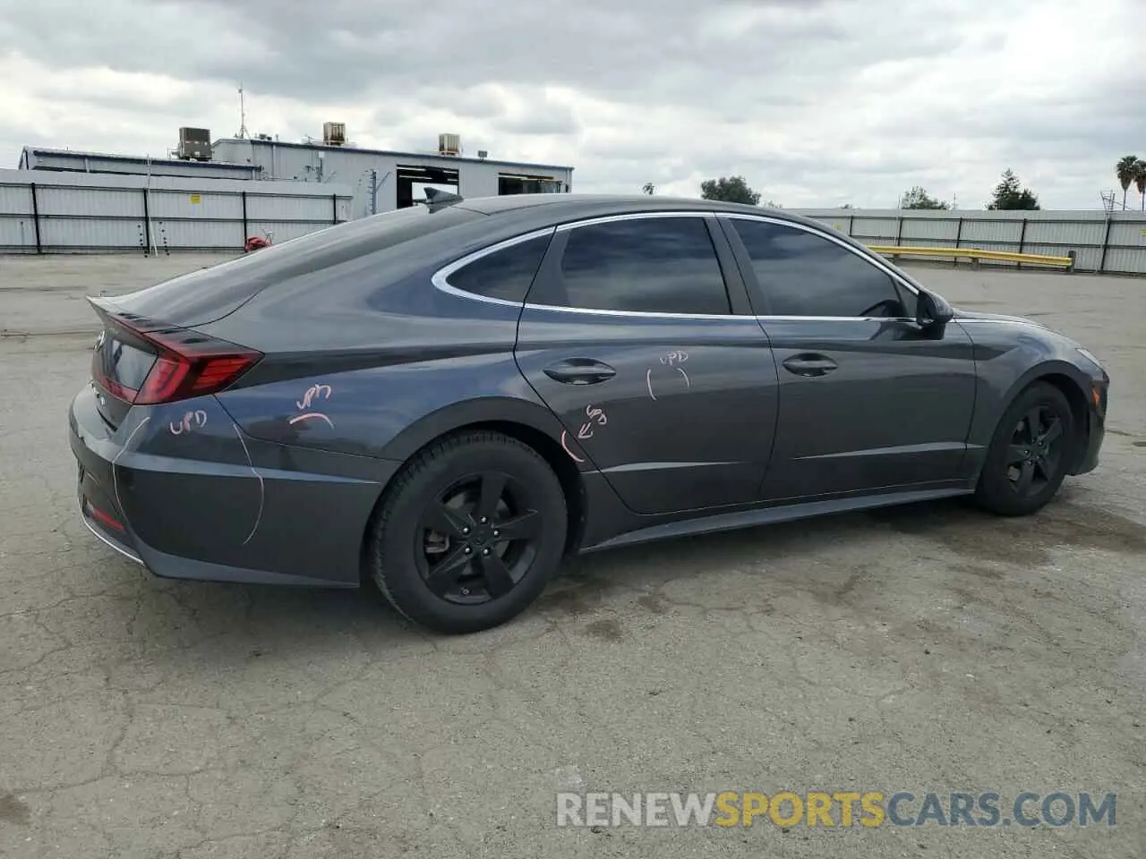 3 Photograph of a damaged car 5NPEG4JA3MH075994 HYUNDAI SONATA 2021