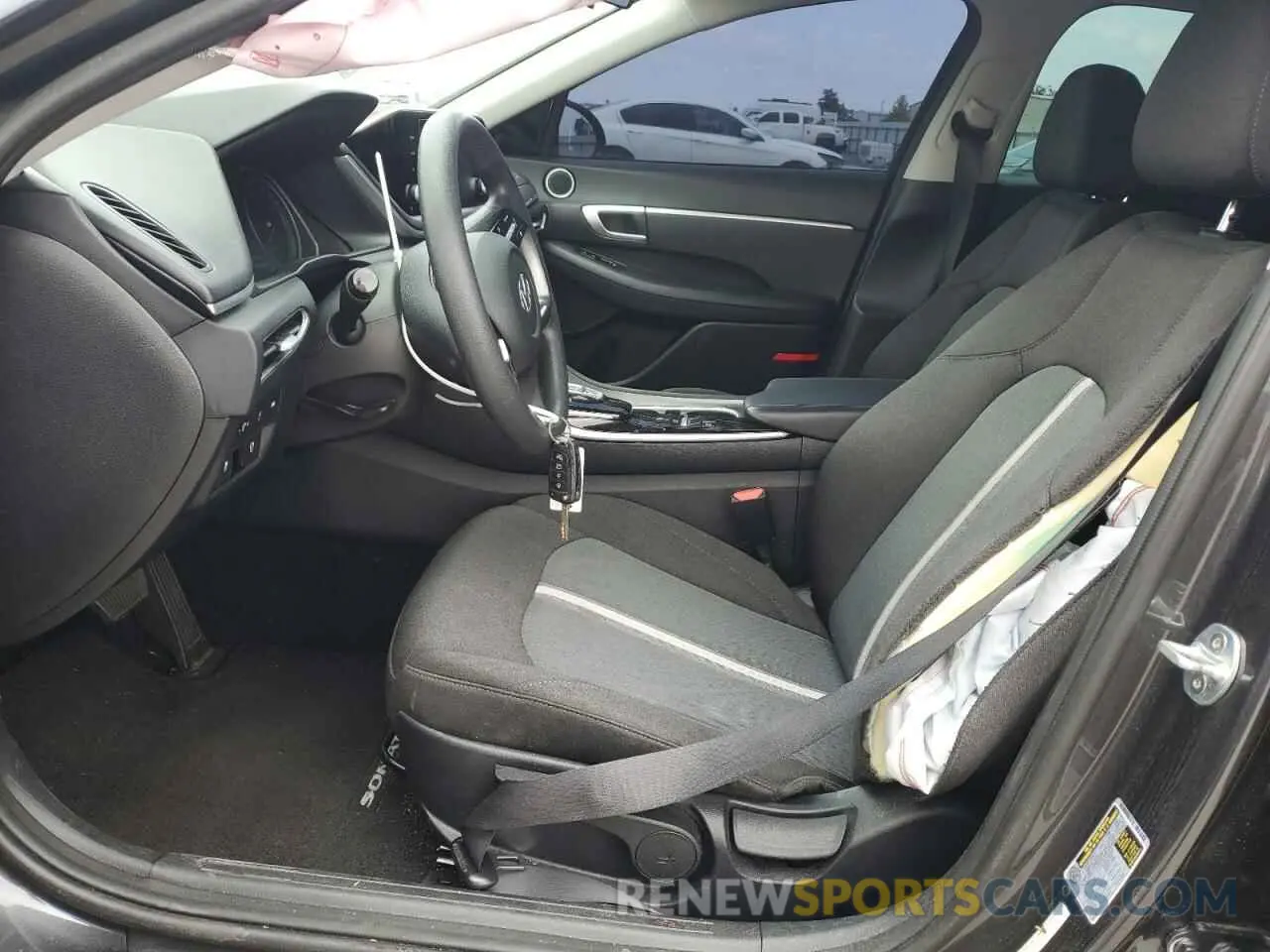 7 Photograph of a damaged car 5NPEG4JA3MH075994 HYUNDAI SONATA 2021