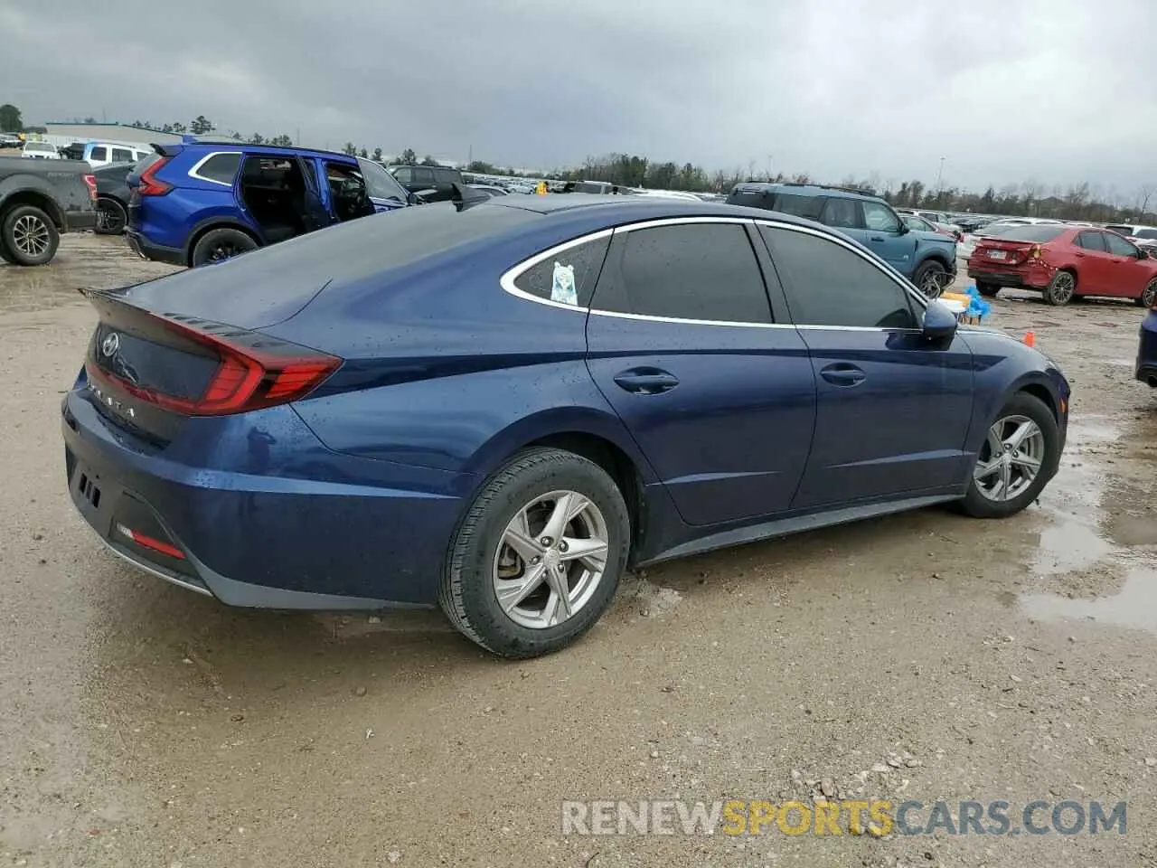 3 Photograph of a damaged car 5NPEG4JA3MH083657 HYUNDAI SONATA 2021