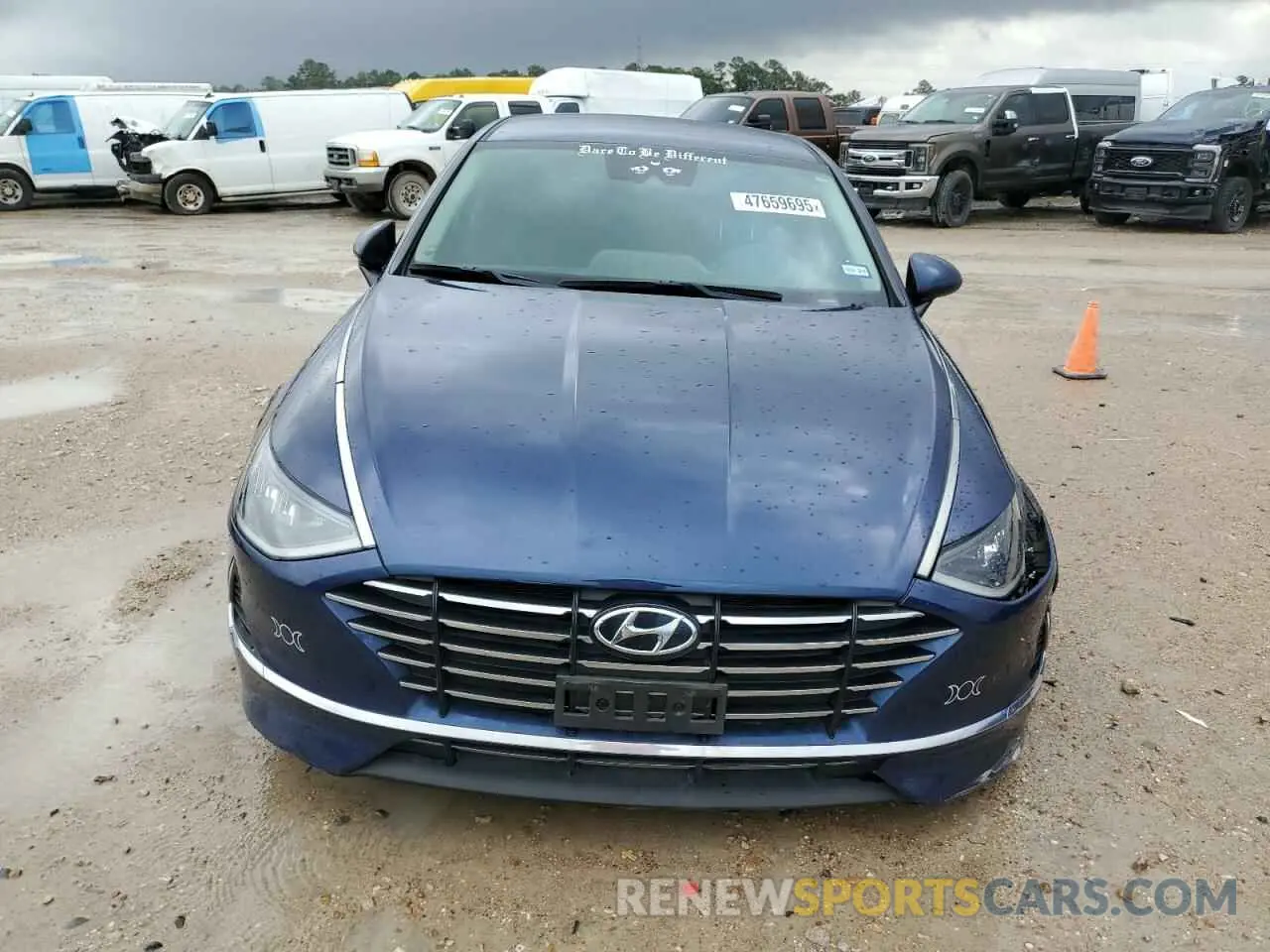 5 Photograph of a damaged car 5NPEG4JA3MH083657 HYUNDAI SONATA 2021
