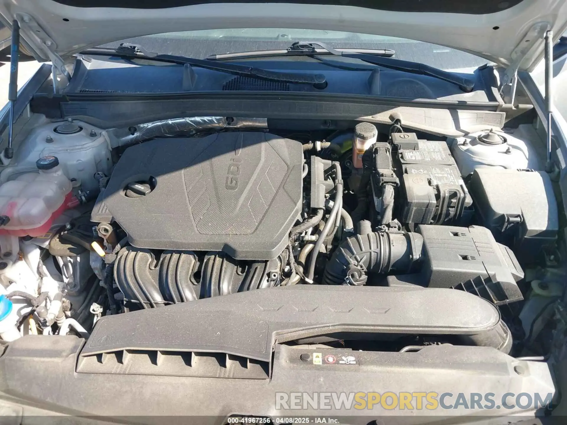 10 Photograph of a damaged car 5NPEG4JA3MH093735 HYUNDAI SONATA 2021
