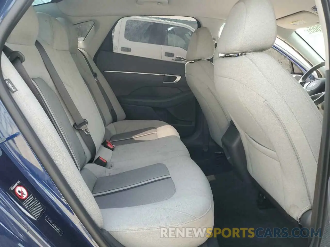 10 Photograph of a damaged car 5NPEG4JA3MH104832 HYUNDAI SONATA 2021