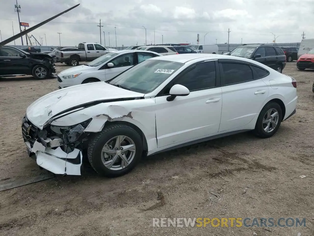 1 Photograph of a damaged car 5NPEG4JA4MH062784 HYUNDAI SONATA 2021