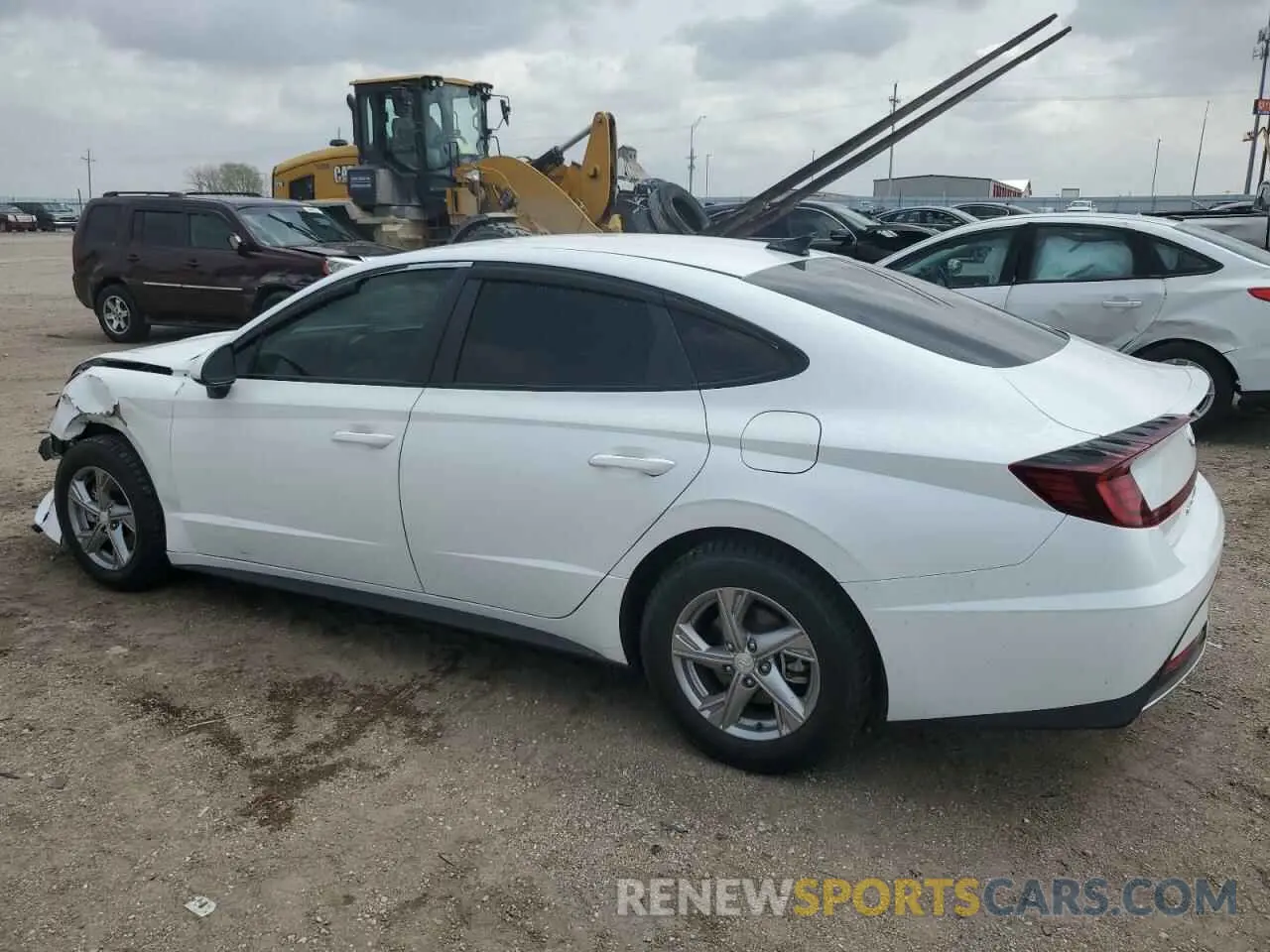 2 Photograph of a damaged car 5NPEG4JA4MH062784 HYUNDAI SONATA 2021