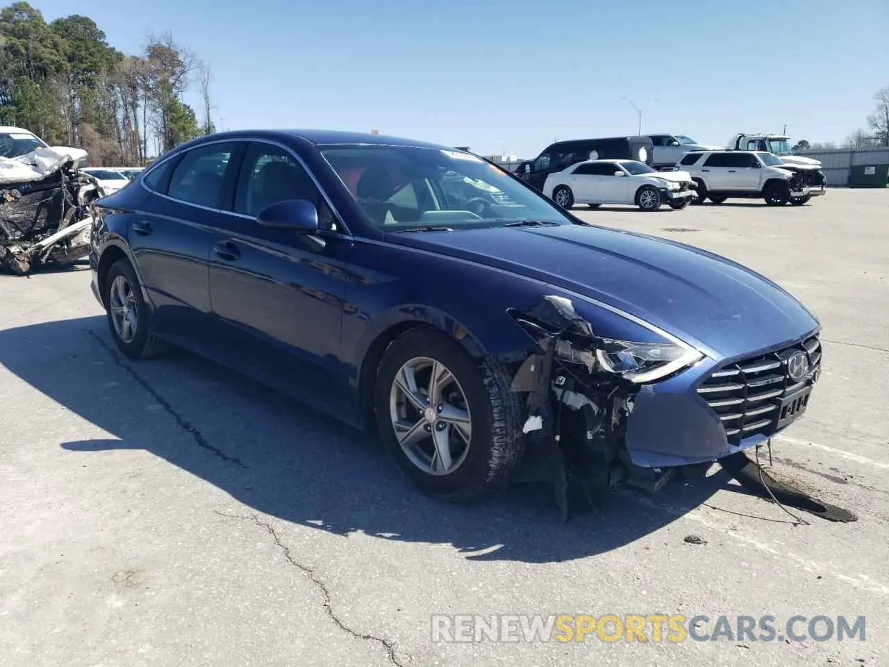 4 Photograph of a damaged car 5NPEG4JA4MH065989 HYUNDAI SONATA 2021