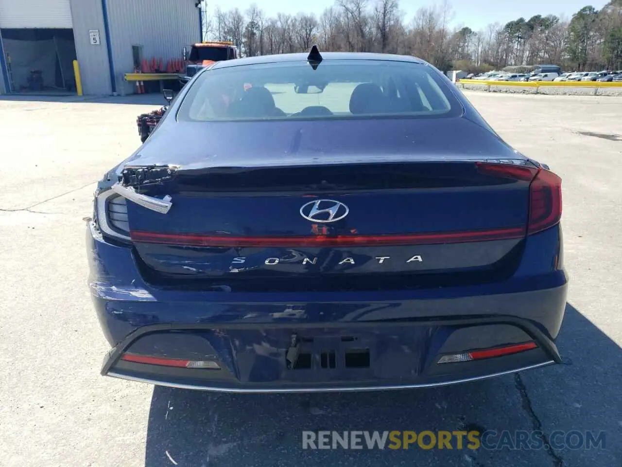 6 Photograph of a damaged car 5NPEG4JA4MH065989 HYUNDAI SONATA 2021