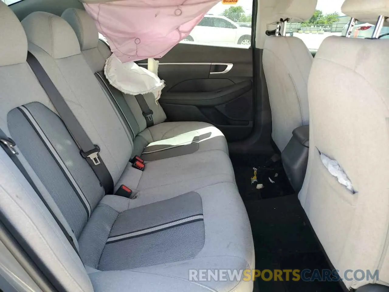 10 Photograph of a damaged car 5NPEG4JA4MH074577 HYUNDAI SONATA 2021