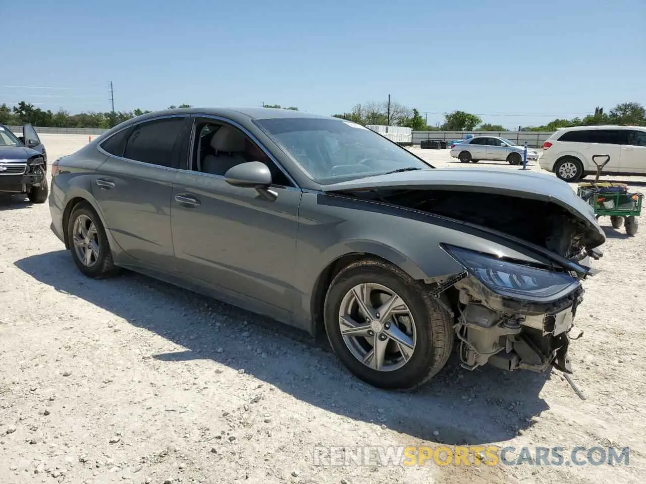 4 Photograph of a damaged car 5NPEG4JA4MH074577 HYUNDAI SONATA 2021