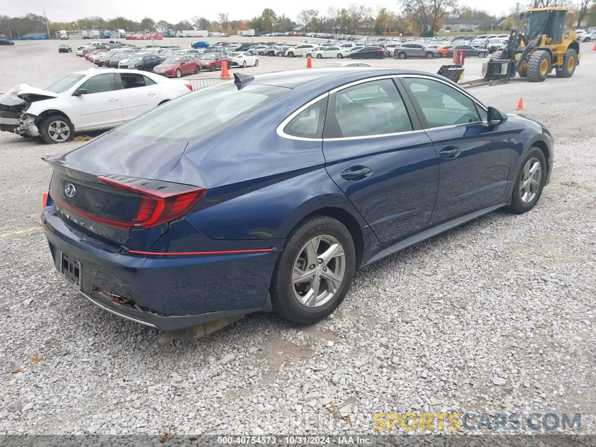 4 Photograph of a damaged car 5NPEG4JA4MH076636 HYUNDAI SONATA 2021