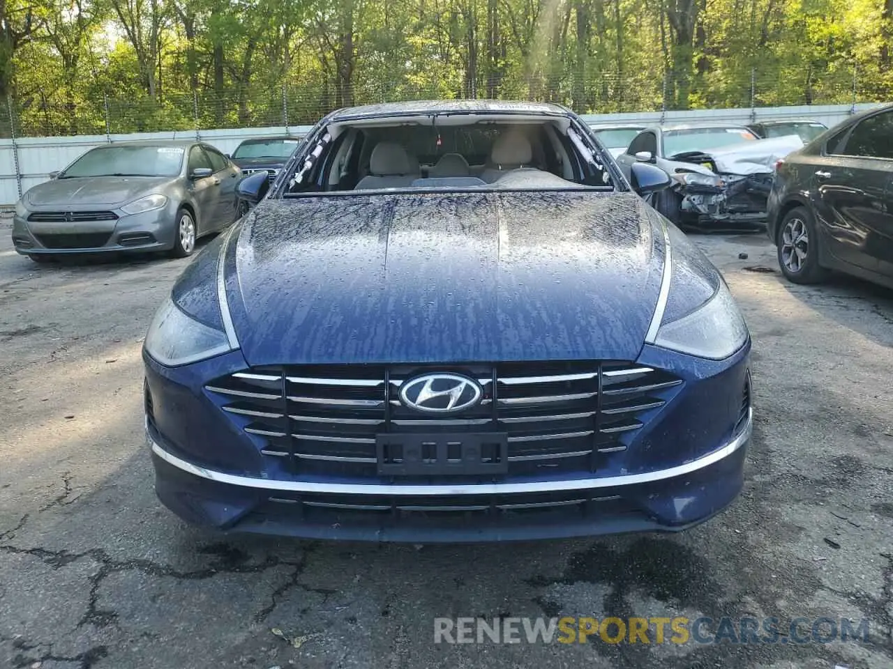5 Photograph of a damaged car 5NPEG4JA4MH082758 HYUNDAI SONATA 2021