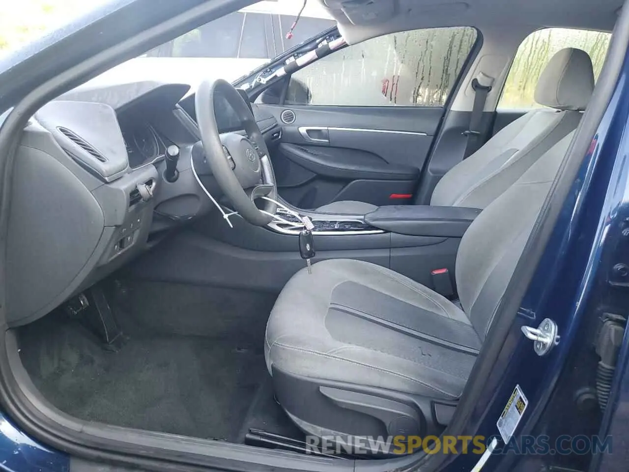 7 Photograph of a damaged car 5NPEG4JA4MH082758 HYUNDAI SONATA 2021