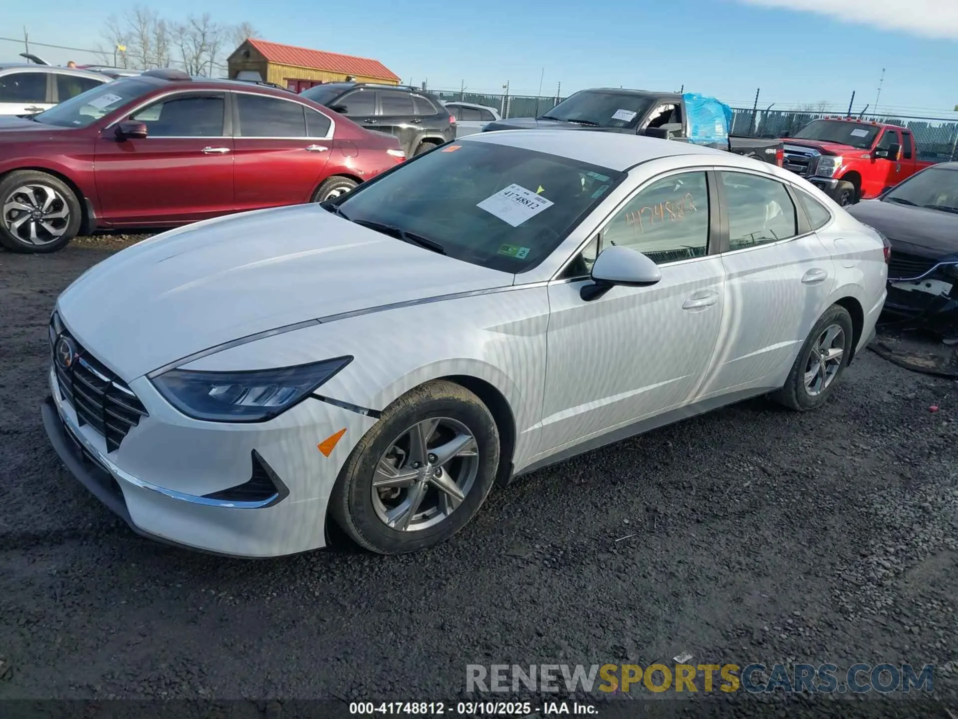 2 Photograph of a damaged car 5NPEG4JA4MH086552 HYUNDAI SONATA 2021