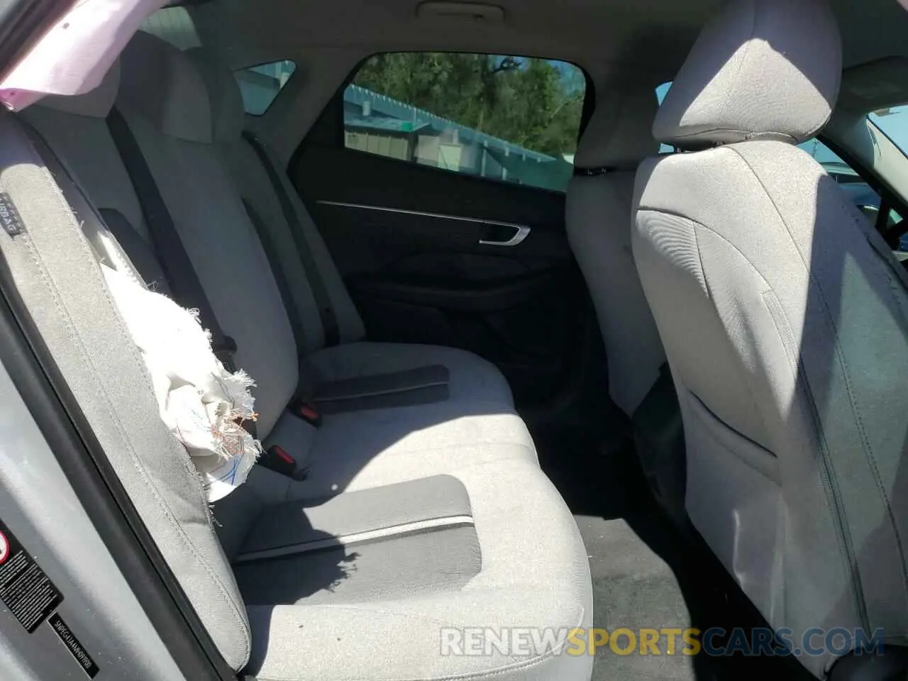 11 Photograph of a damaged car 5NPEG4JA4MH091900 HYUNDAI SONATA 2021
