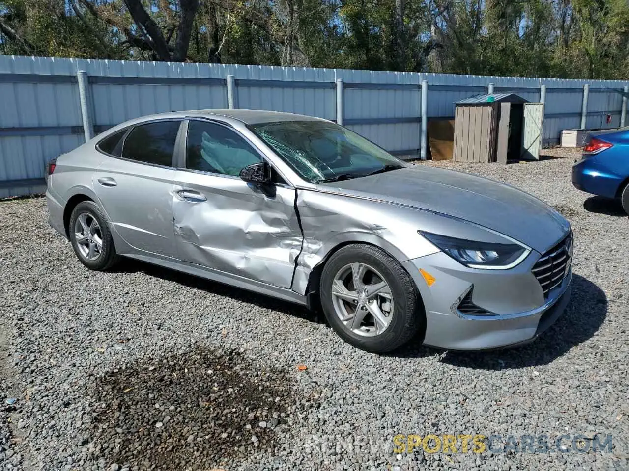 4 Photograph of a damaged car 5NPEG4JA4MH091900 HYUNDAI SONATA 2021