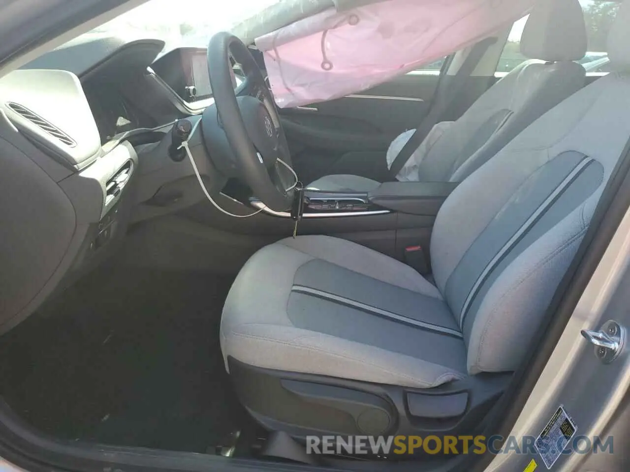 7 Photograph of a damaged car 5NPEG4JA4MH091900 HYUNDAI SONATA 2021