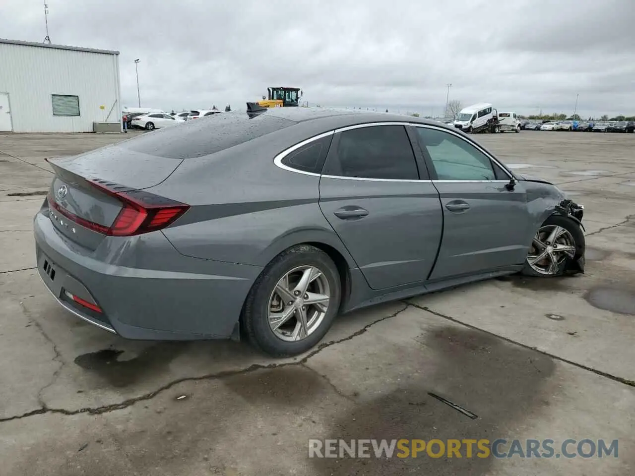 3 Photograph of a damaged car 5NPEG4JA4MH105245 HYUNDAI SONATA 2021