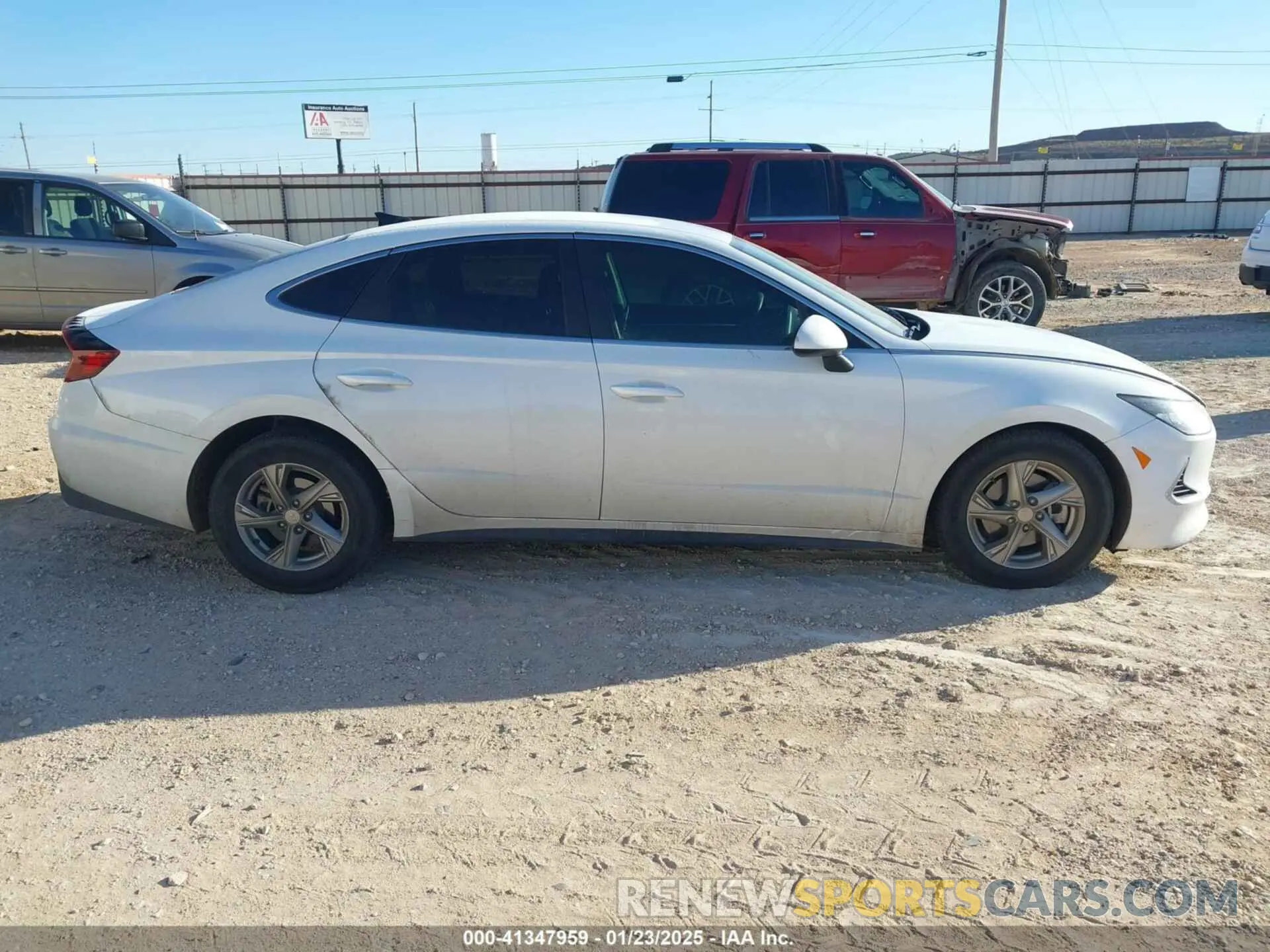 13 Photograph of a damaged car 5NPEG4JA4MH113085 HYUNDAI SONATA 2021