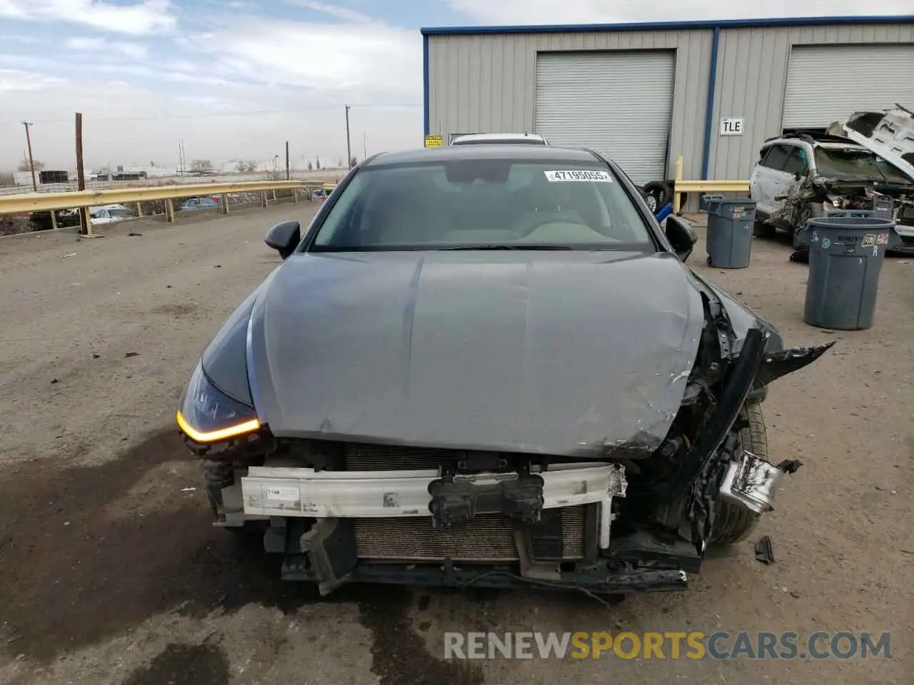 5 Photograph of a damaged car 5NPEG4JA4MH115998 HYUNDAI SONATA 2021