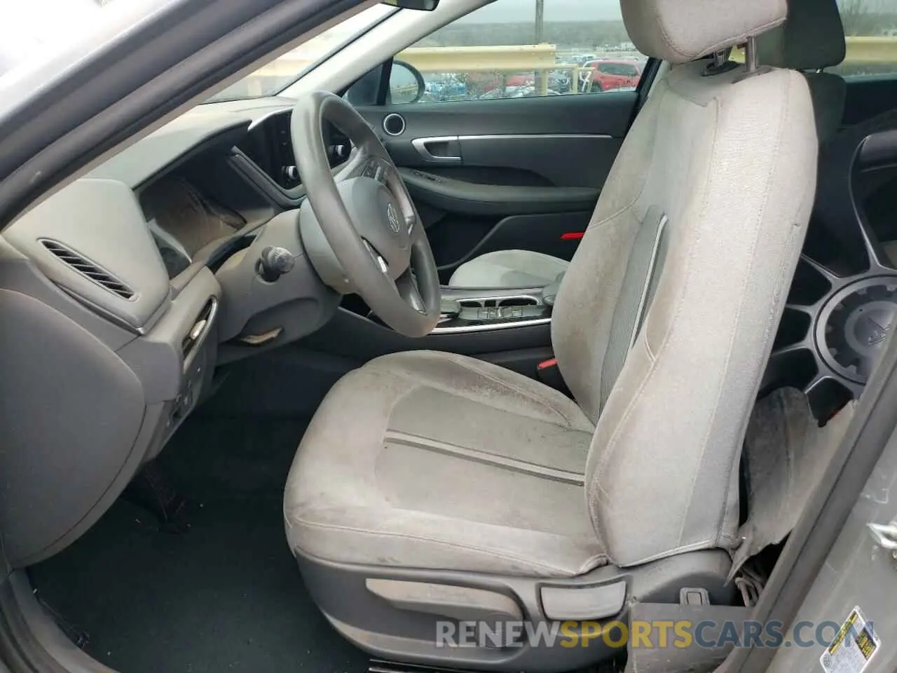 7 Photograph of a damaged car 5NPEG4JA4MH115998 HYUNDAI SONATA 2021