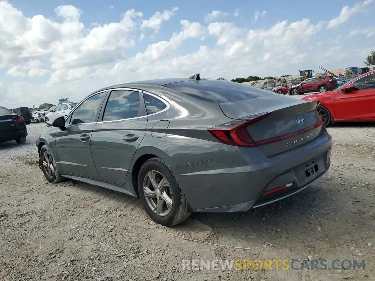2 Photograph of a damaged car 5NPEG4JA4MH117685 HYUNDAI SONATA 2021