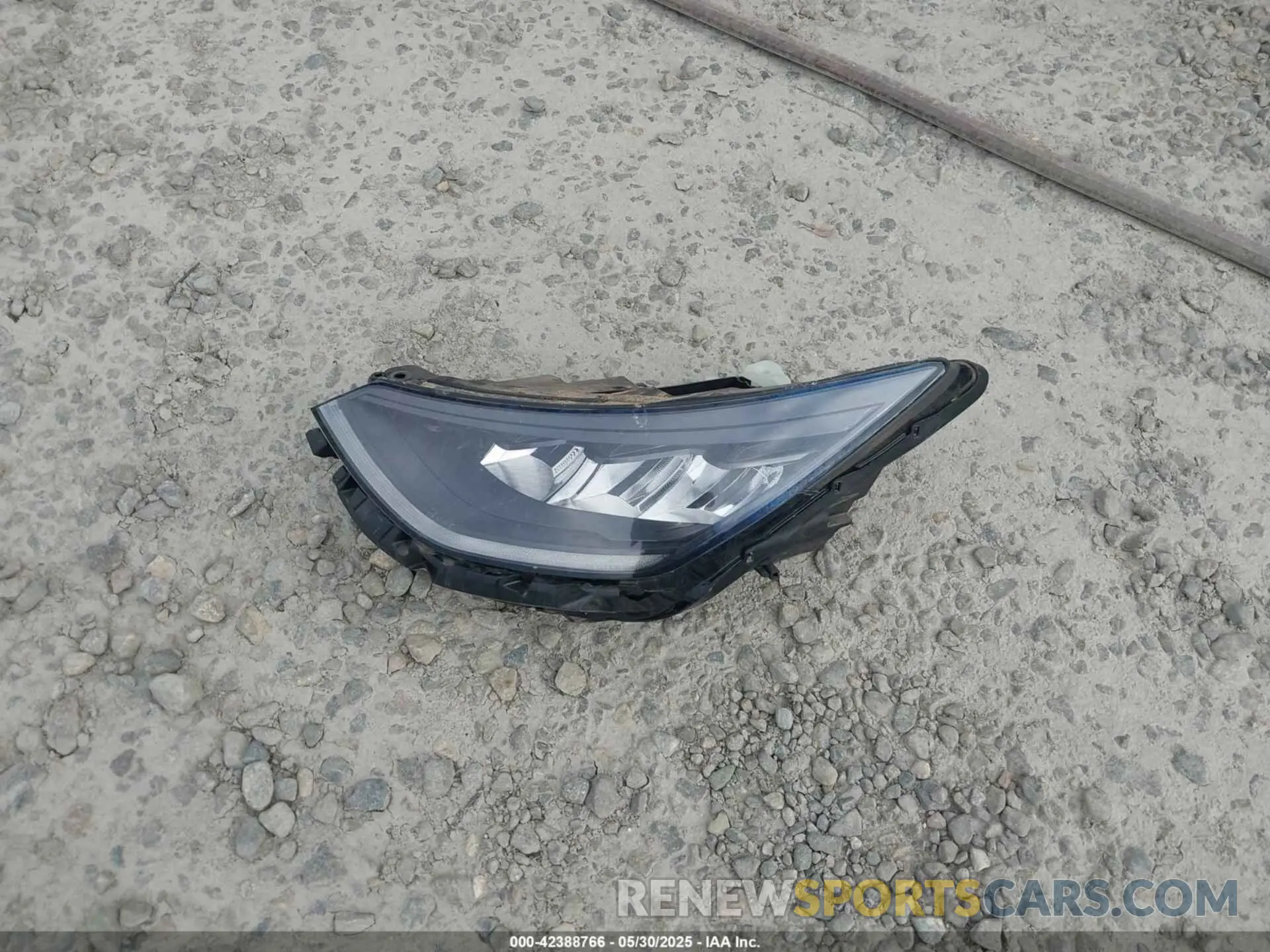 12 Photograph of a damaged car 5NPEG4JA4MH129044 HYUNDAI SONATA 2021