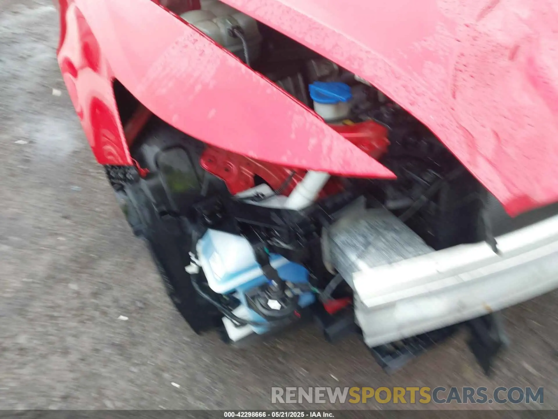 18 Photograph of a damaged car 5NPEG4JA5MH085121 HYUNDAI SONATA 2021