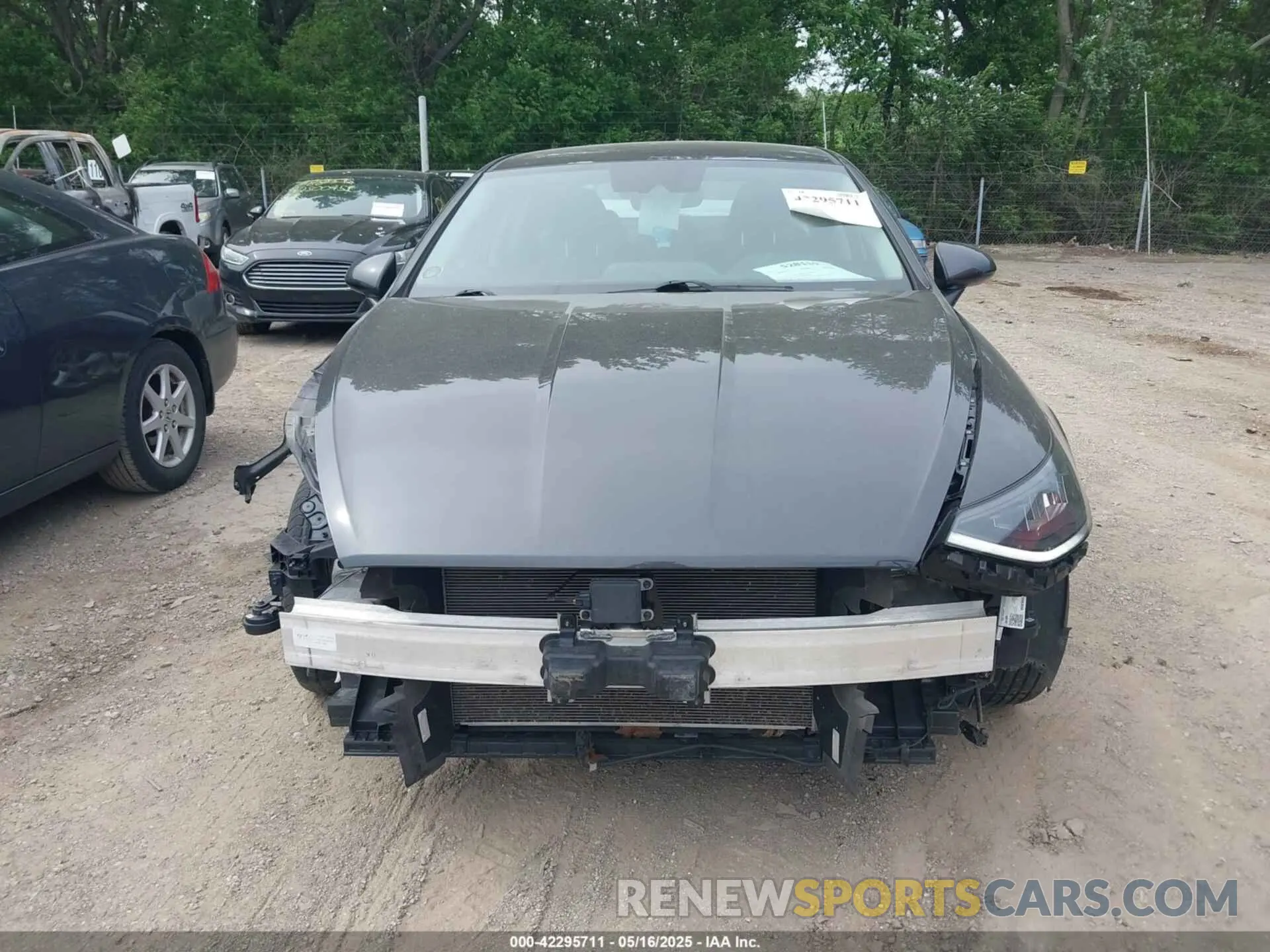 12 Photograph of a damaged car 5NPEG4JA5MH097172 HYUNDAI SONATA 2021
