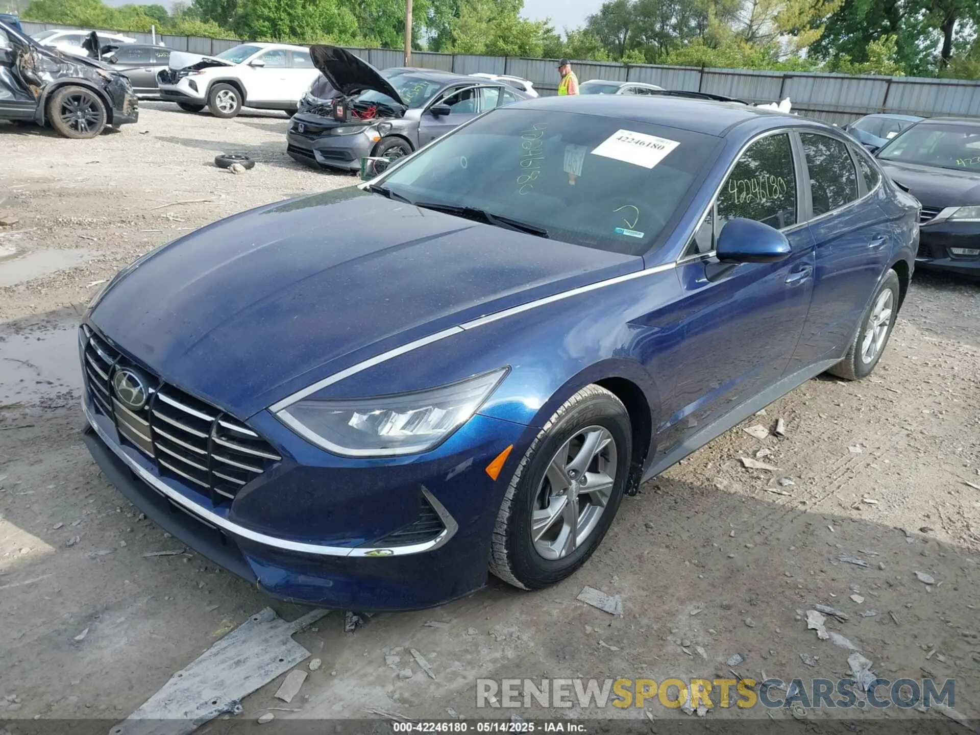 2 Photograph of a damaged car 5NPEG4JA5MH116450 HYUNDAI SONATA 2021