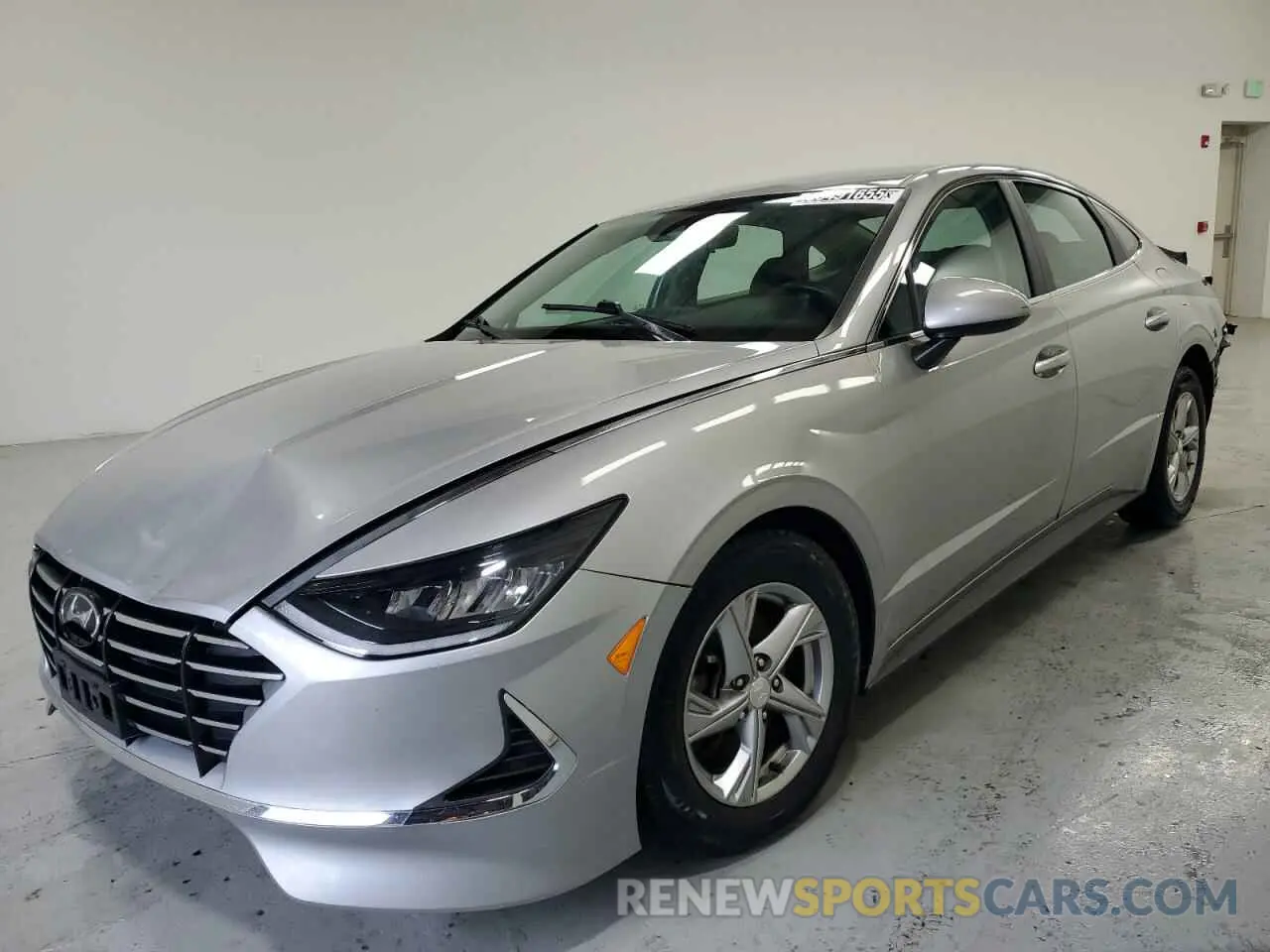 1 Photograph of a damaged car 5NPEG4JA6MH078677 HYUNDAI SONATA 2021