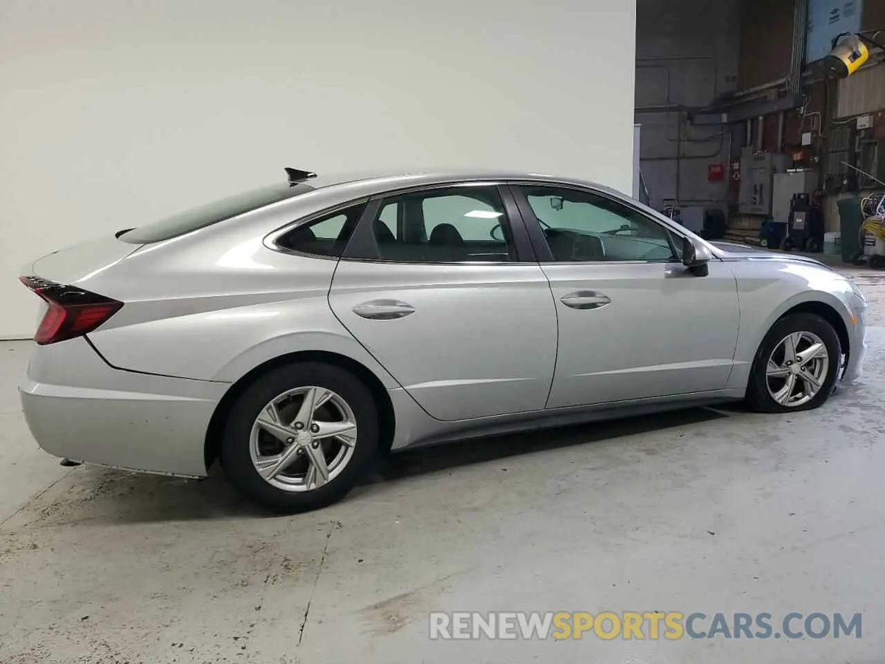 3 Photograph of a damaged car 5NPEG4JA6MH078677 HYUNDAI SONATA 2021