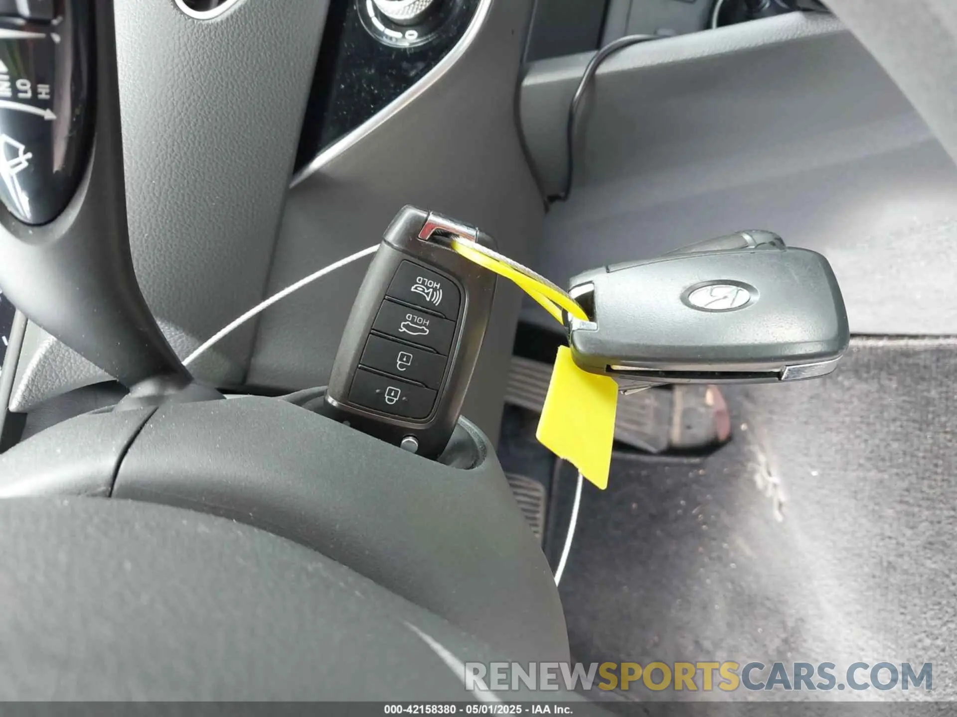 11 Photograph of a damaged car 5NPEG4JA6MH095057 HYUNDAI SONATA 2021