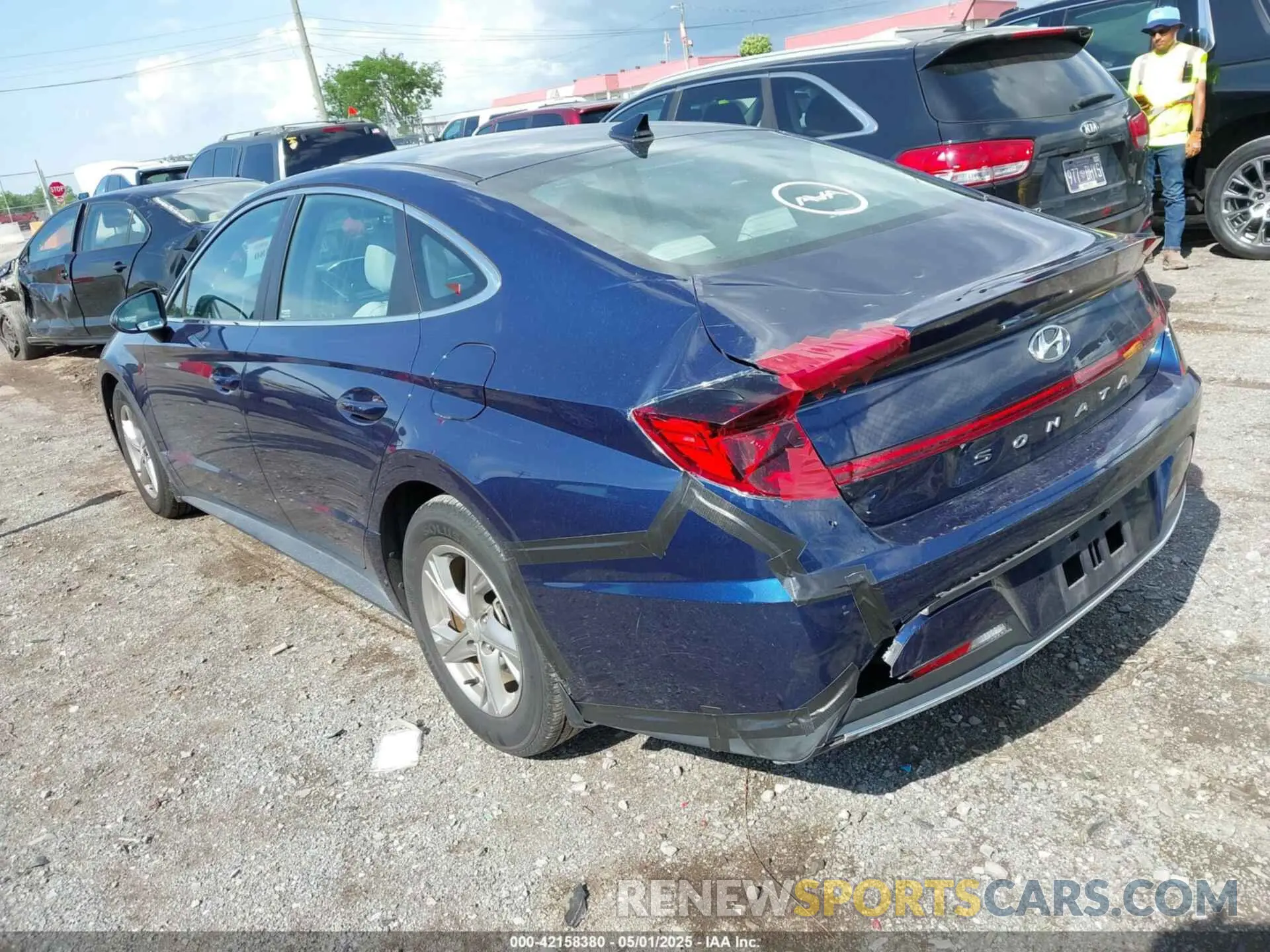 6 Photograph of a damaged car 5NPEG4JA6MH095057 HYUNDAI SONATA 2021